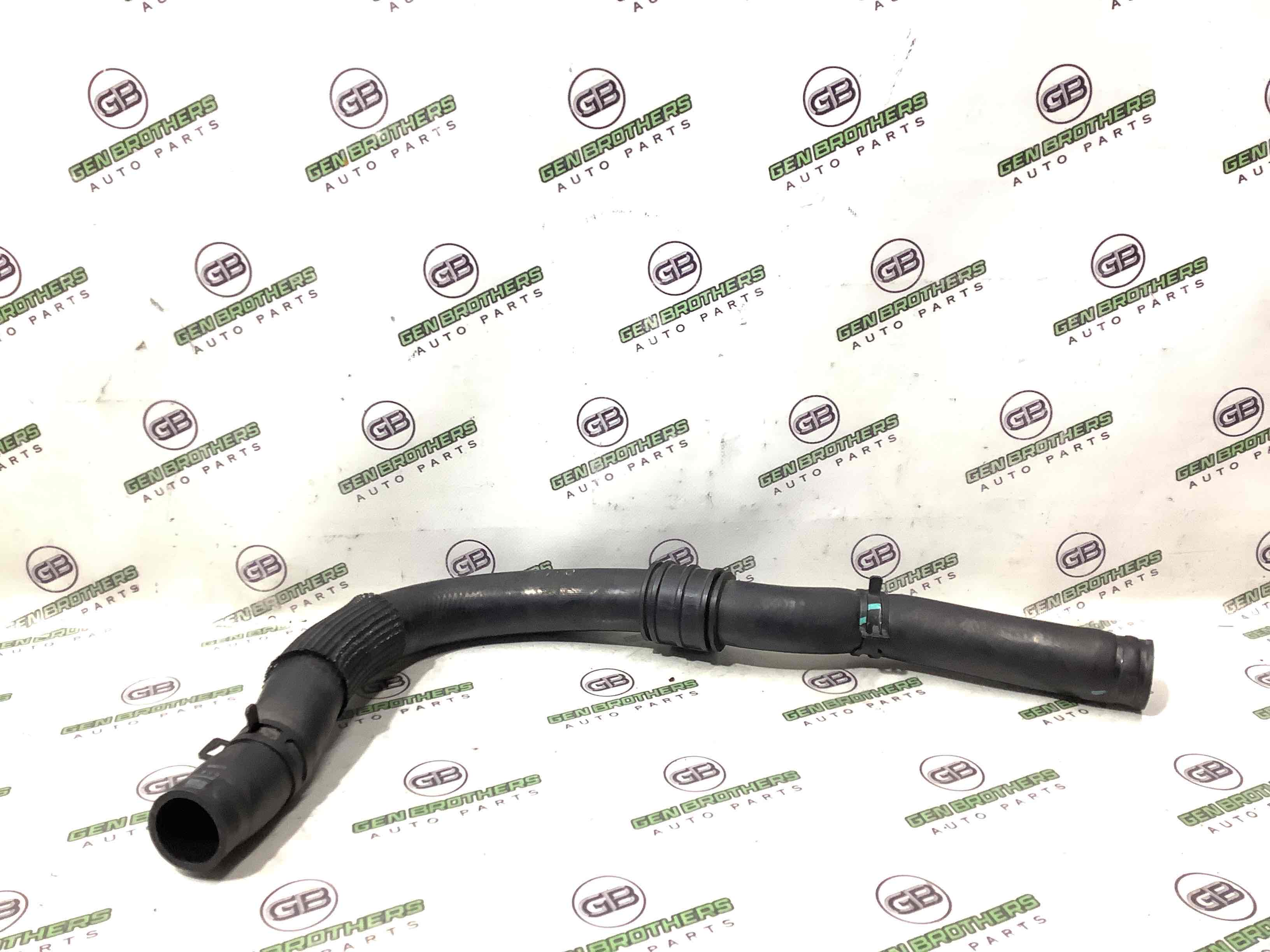 Патрубок радіаторів