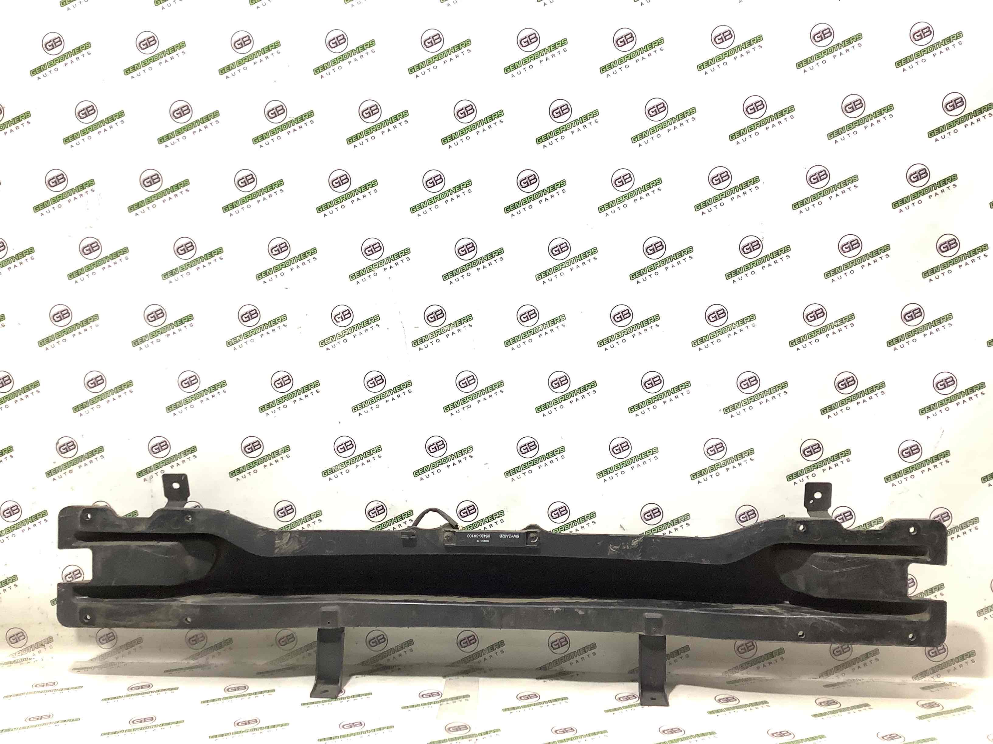 Підсилювач бампера заднього