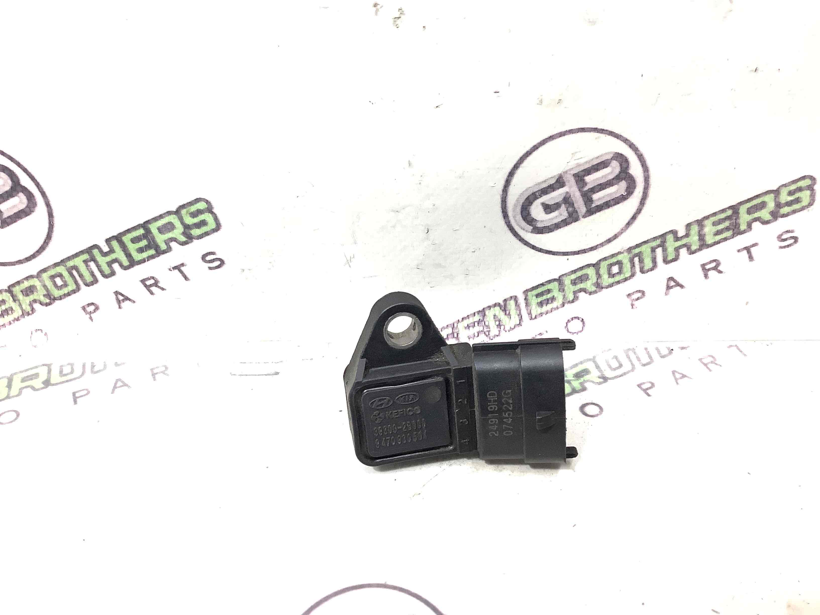 Датчик тиску у впускному колекторі