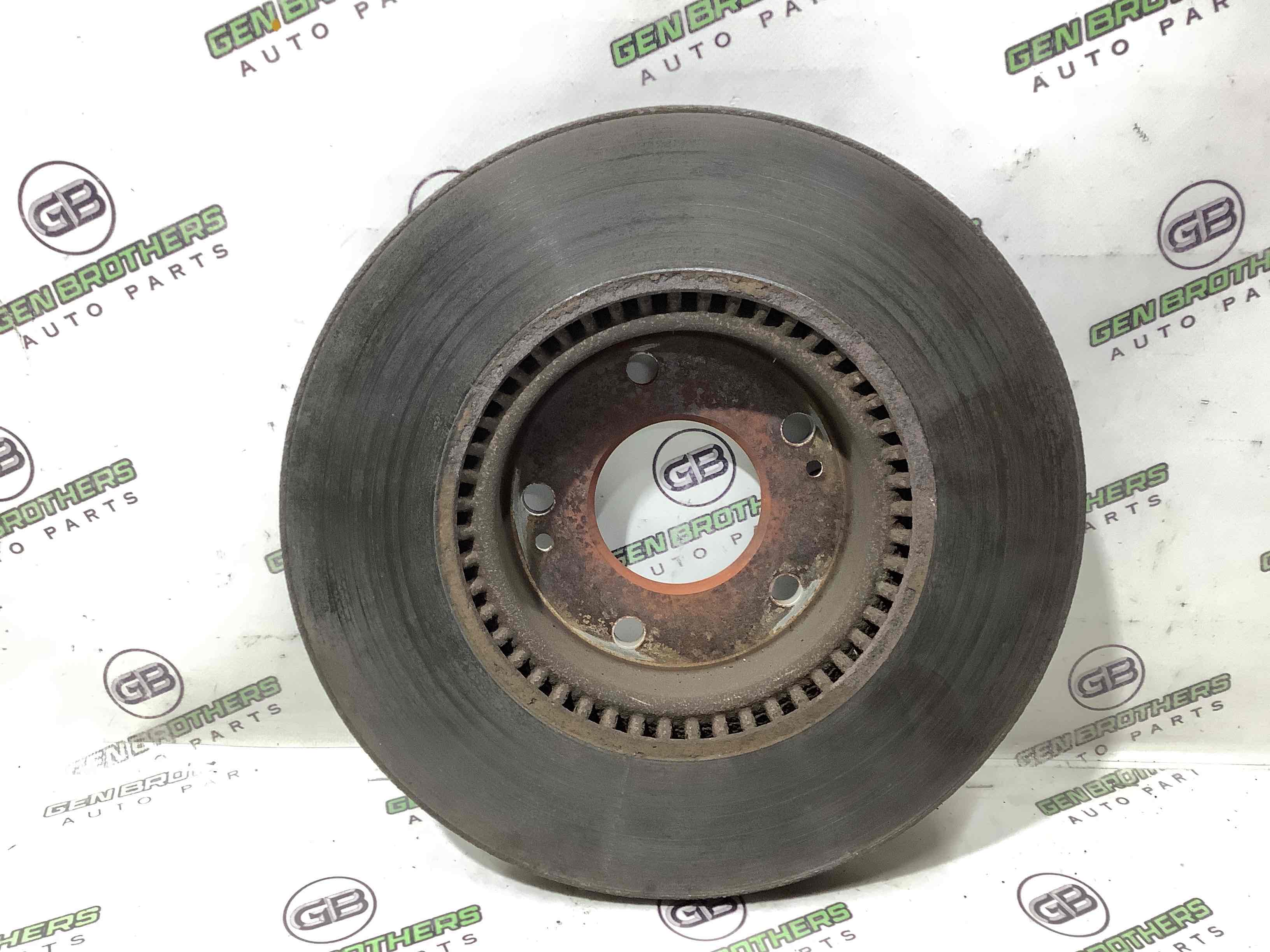 Тормозной диск передний