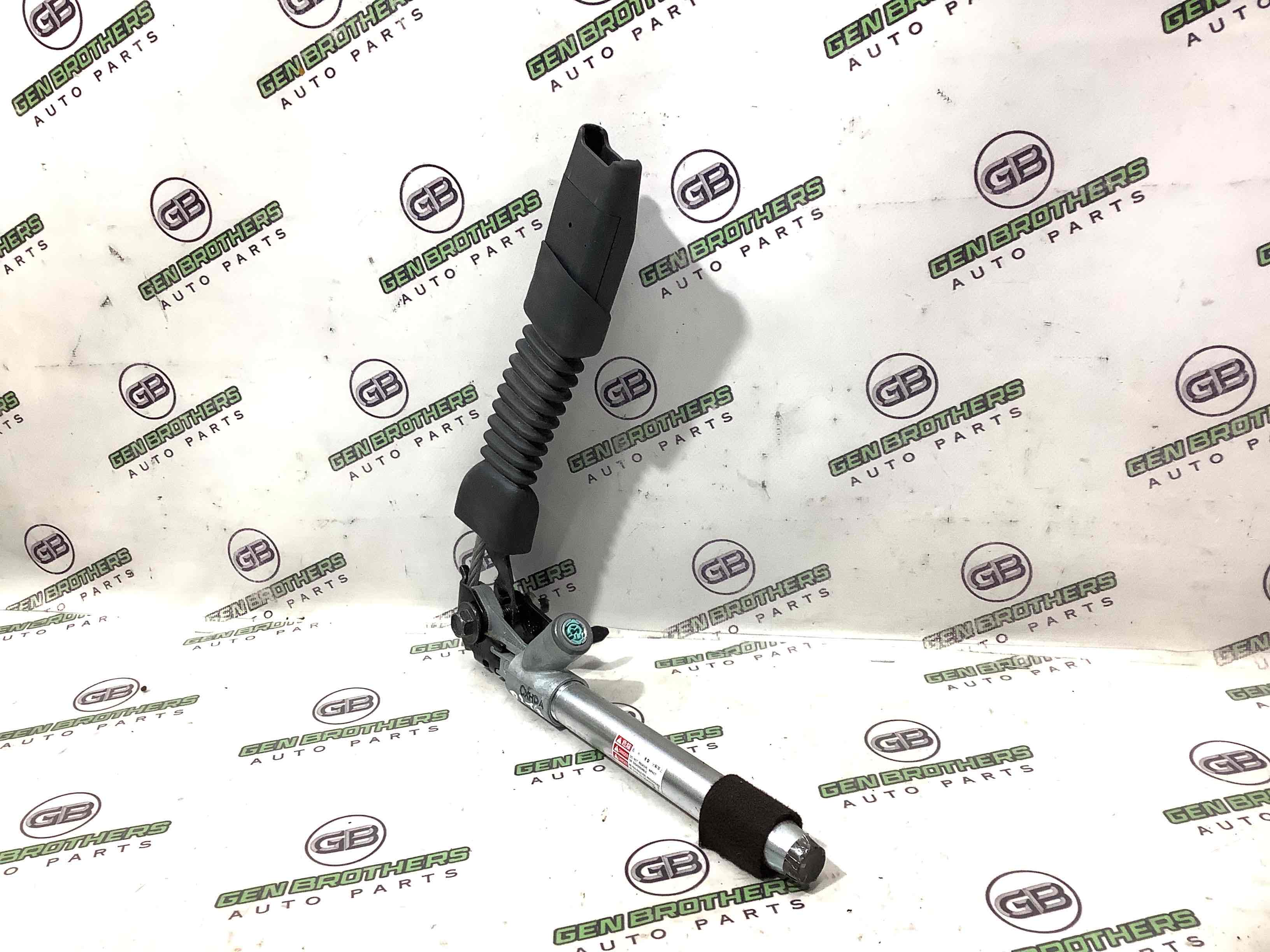 Піропатрон ременя безпеки