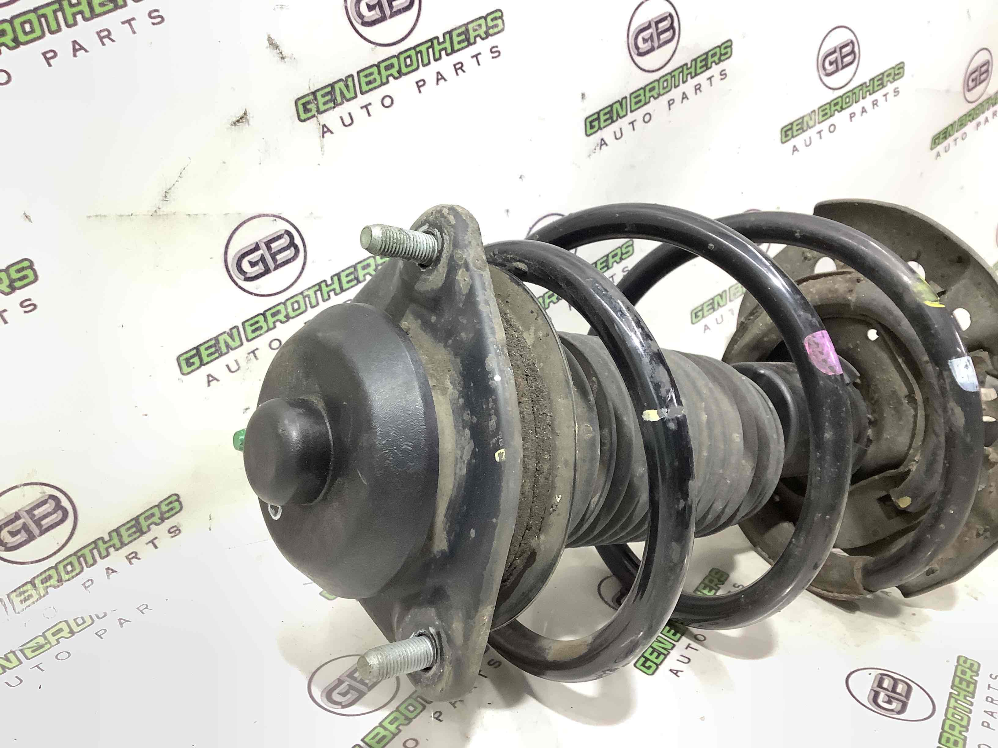 Устойчивая амортизатора в сборе