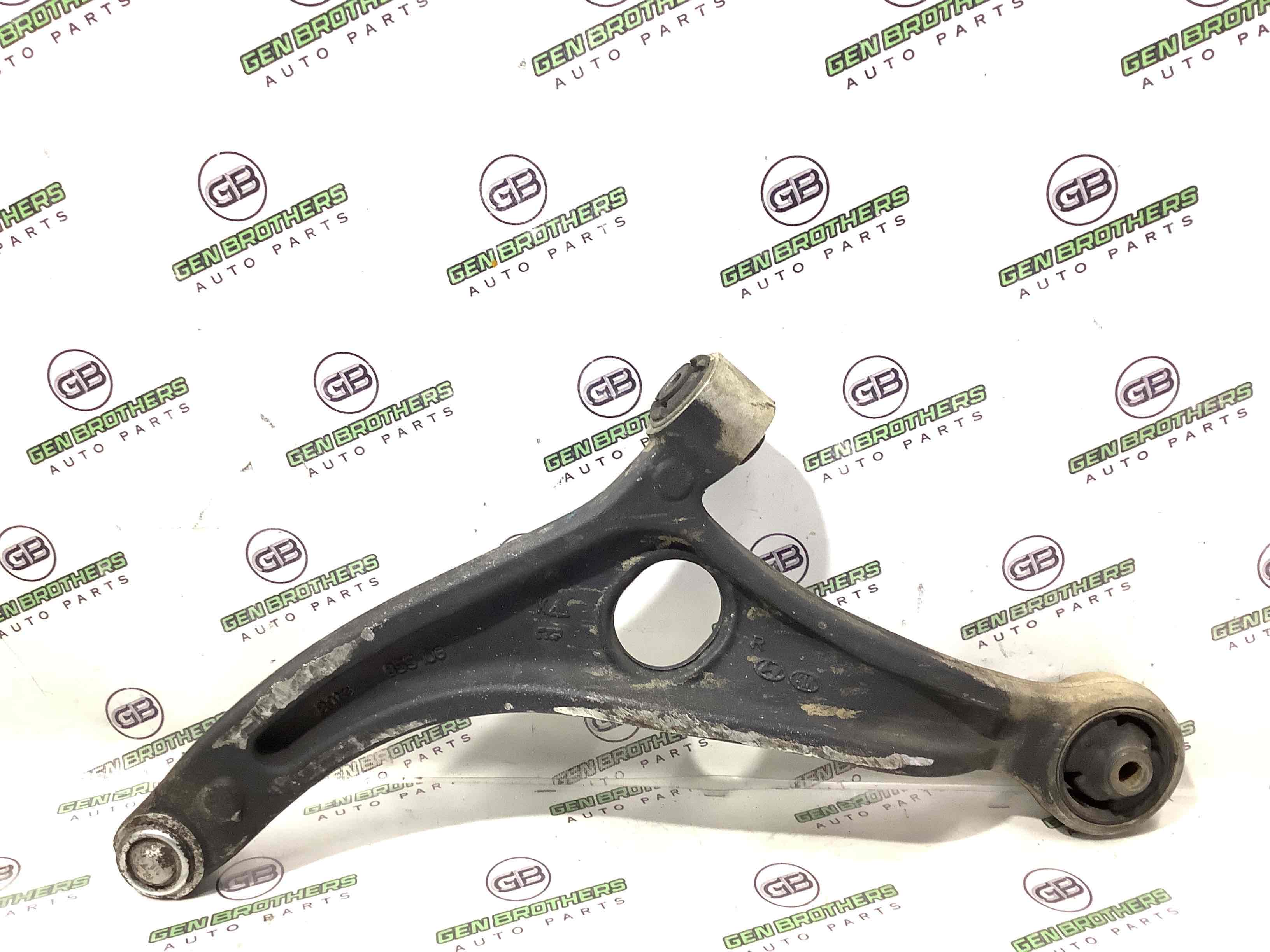 Важіль передній правий