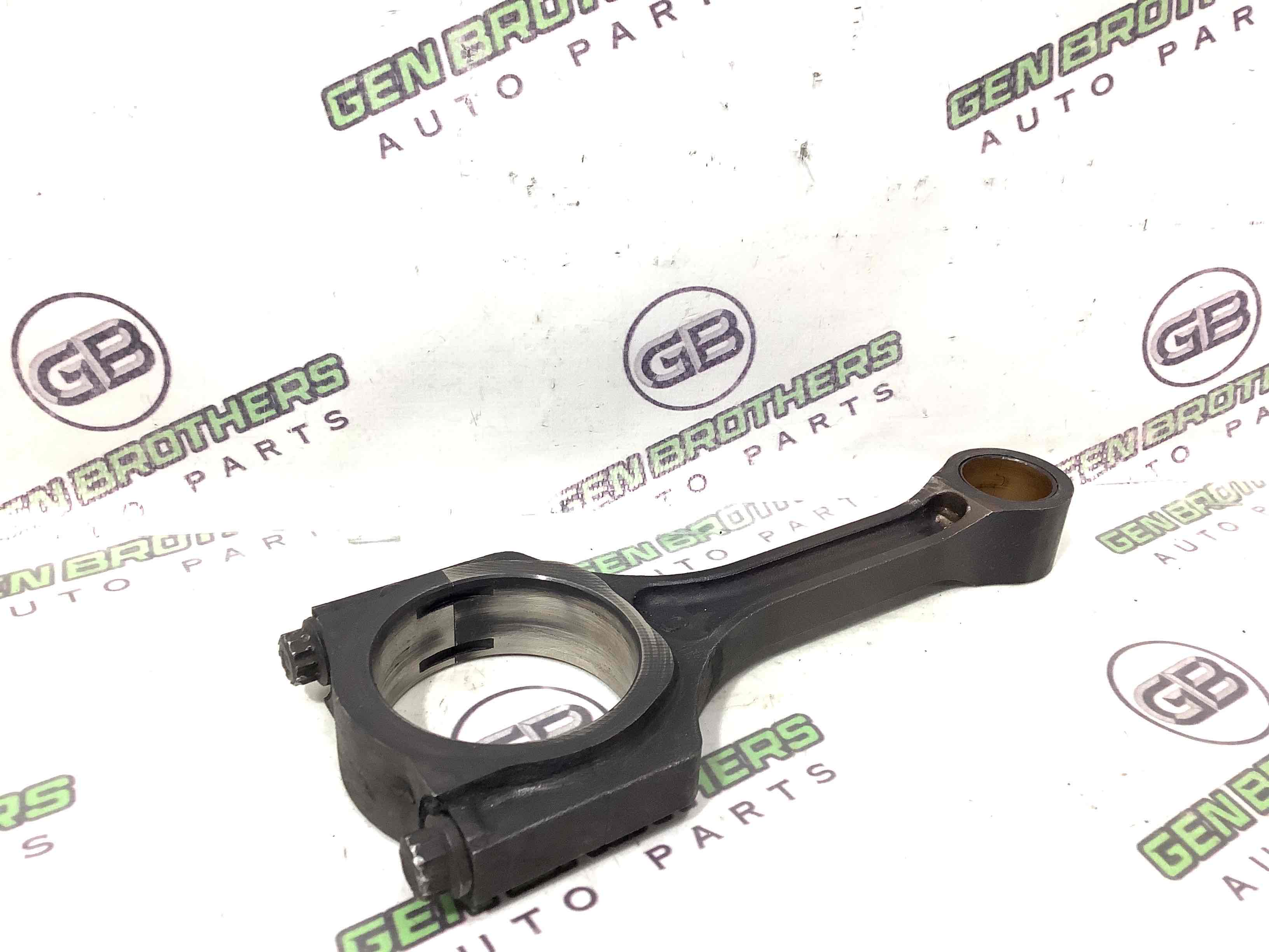 Шатун поршня двигателя