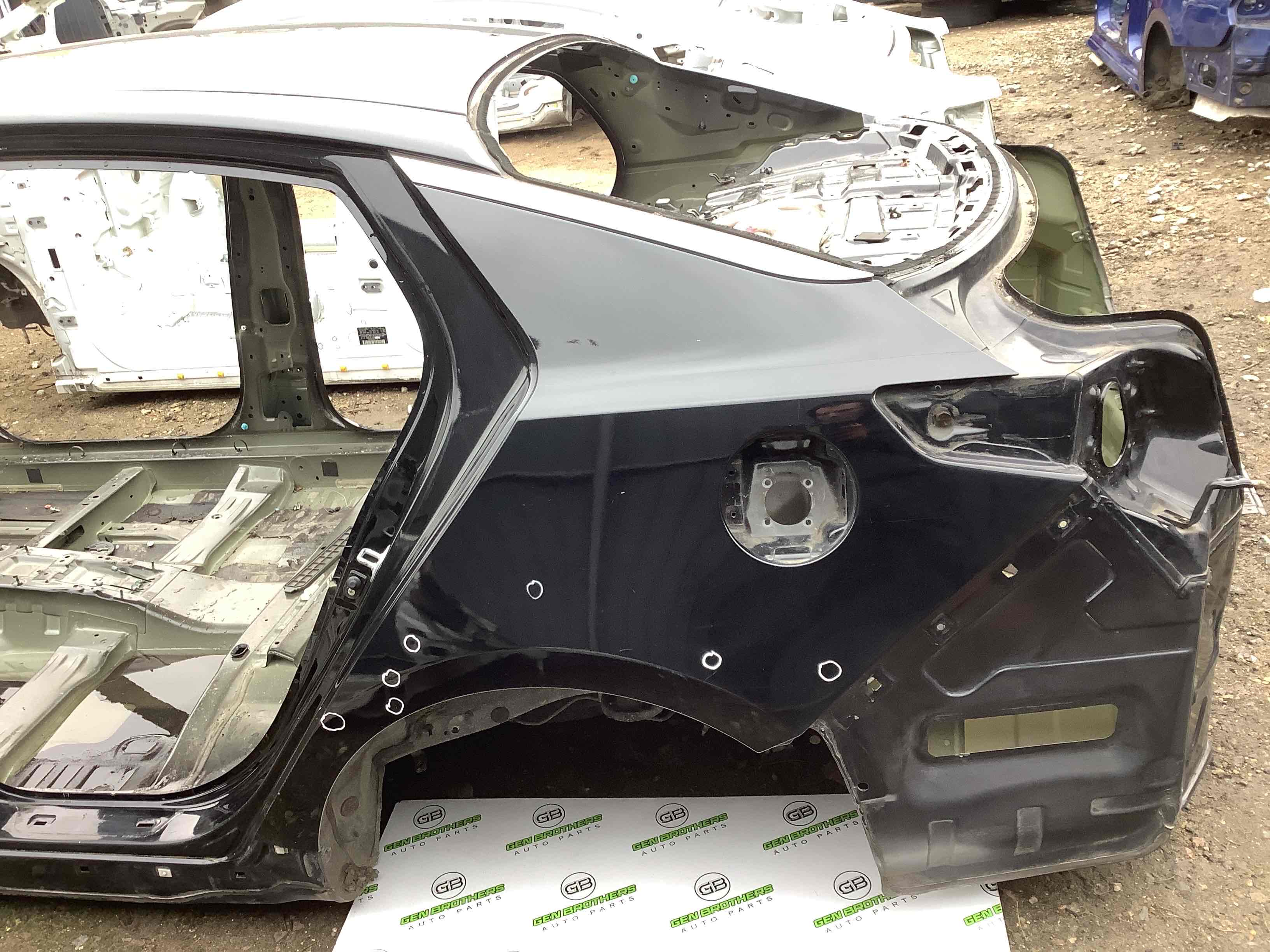 Четверть задняя левая