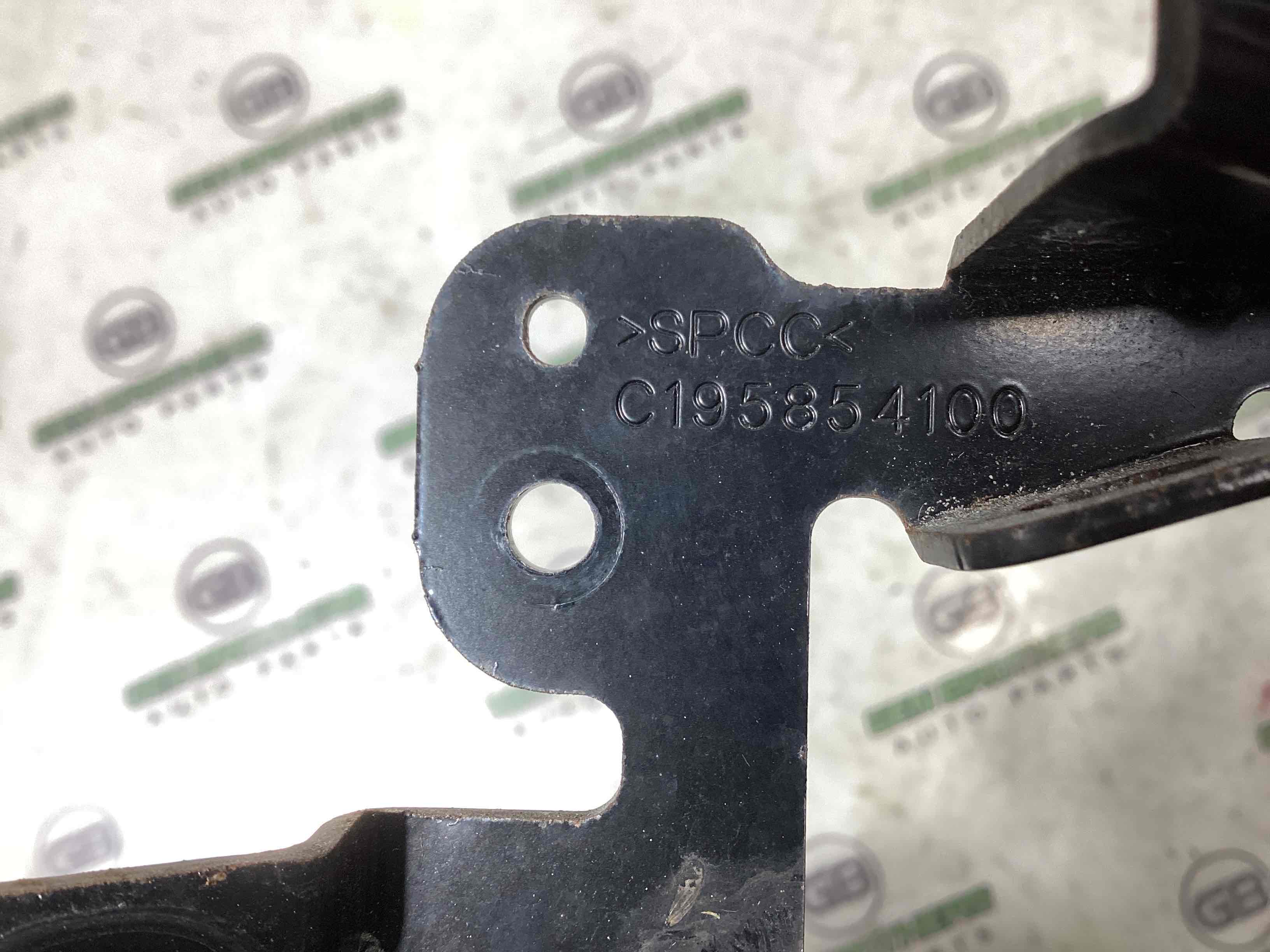 Датчик сліпої зони, кріплення датчика