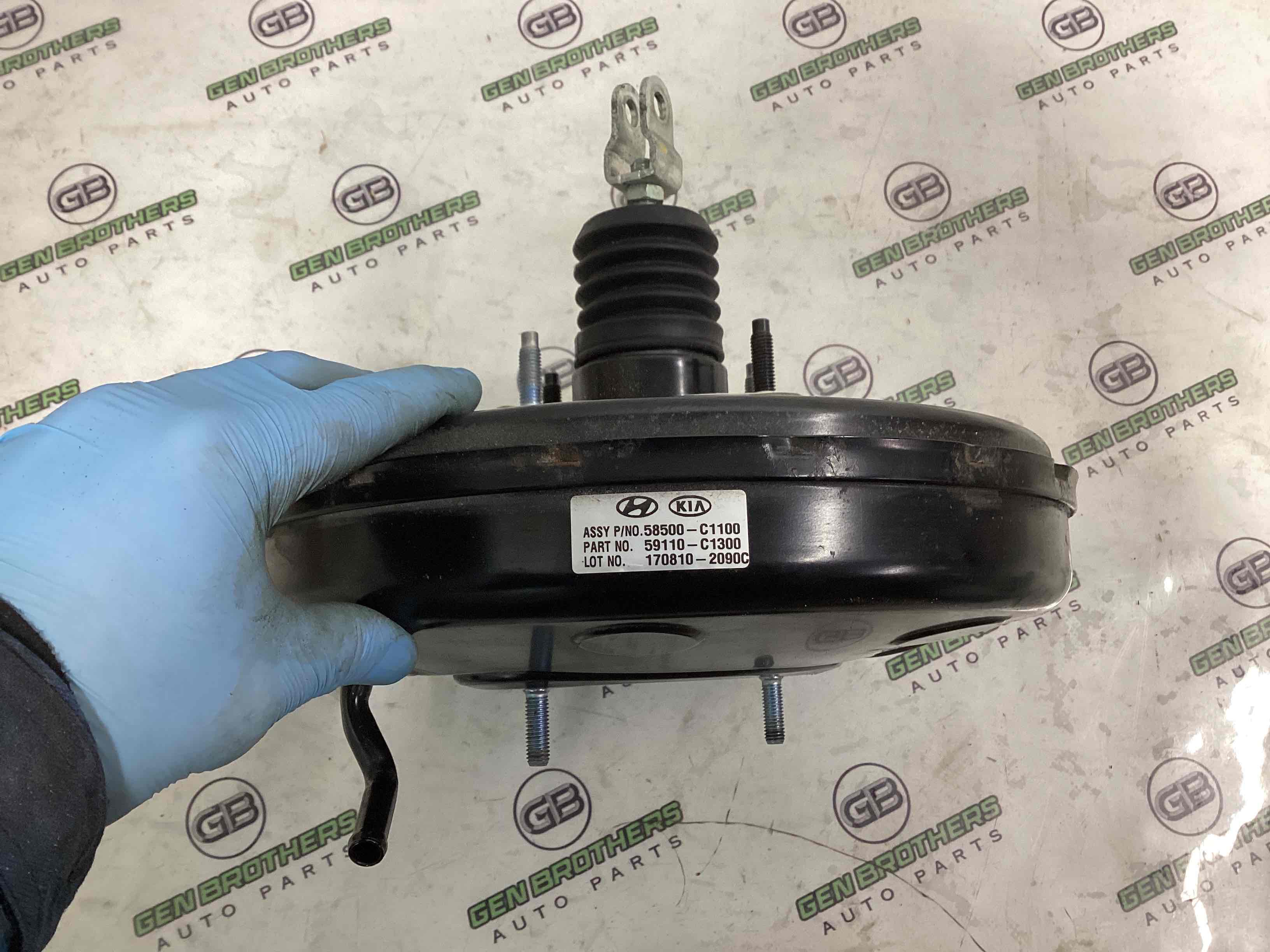 Вакуумний підсилювач гальм