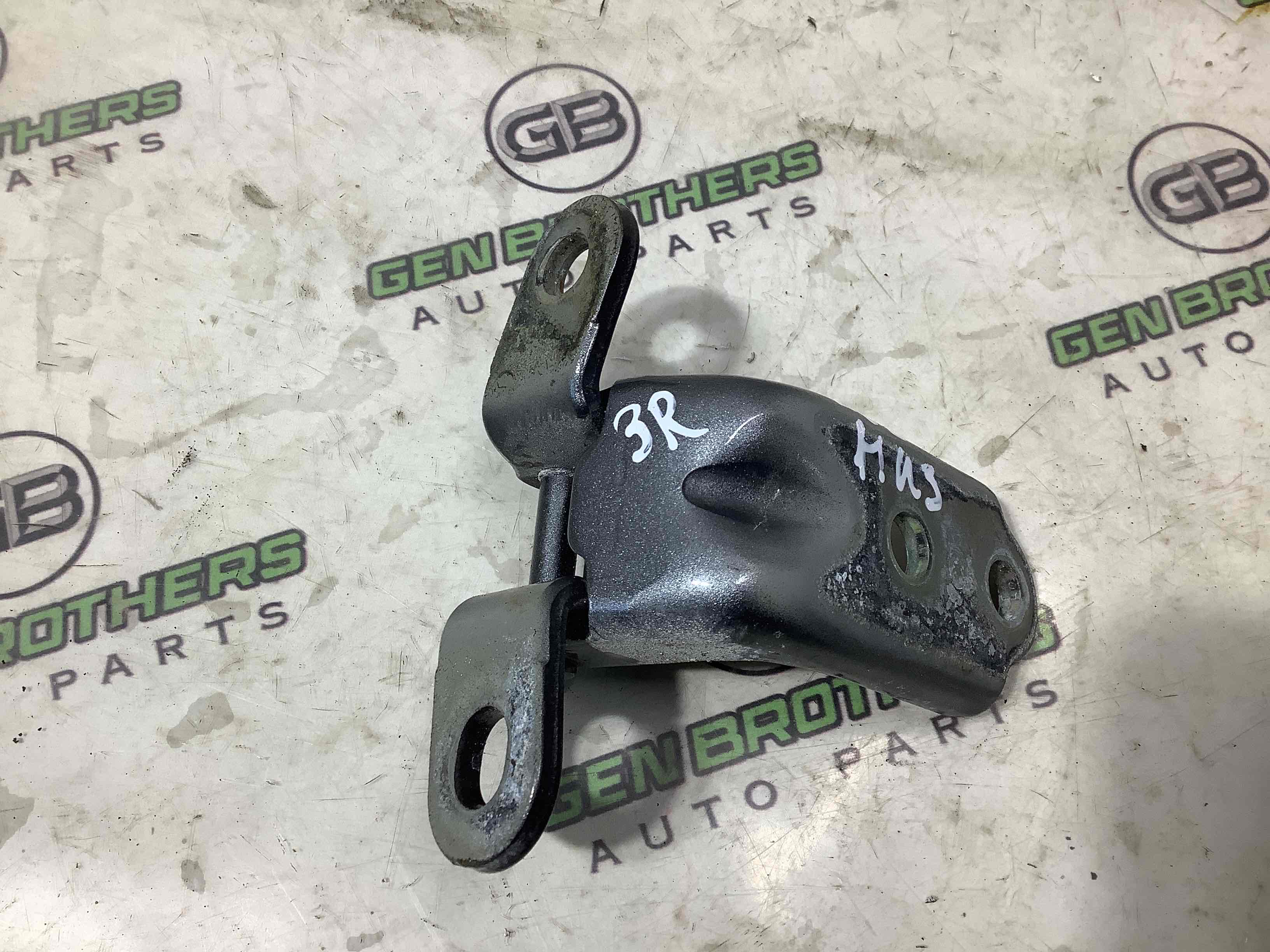 Петля двері, замок двері