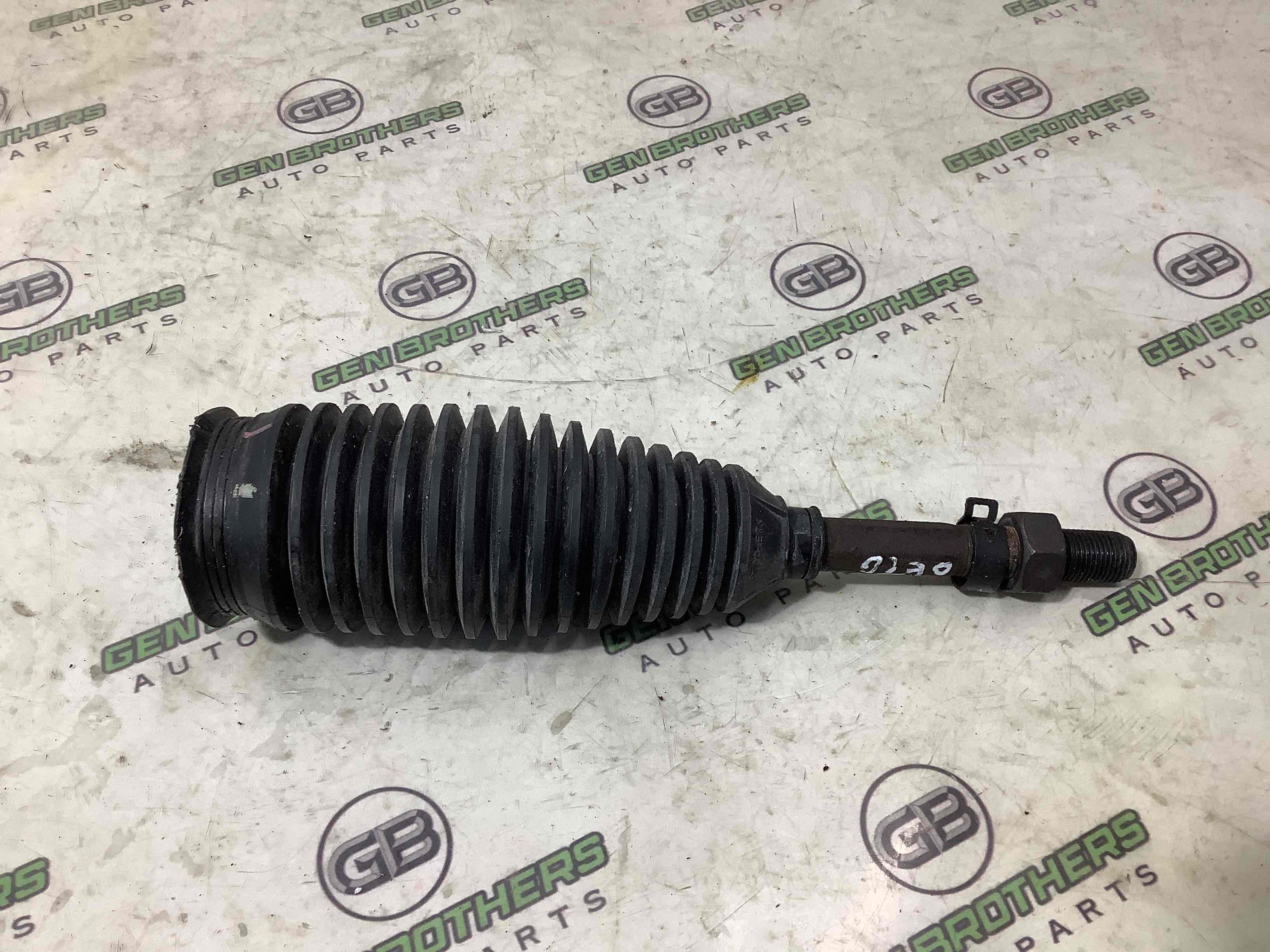 Тяга рульова, наконечник