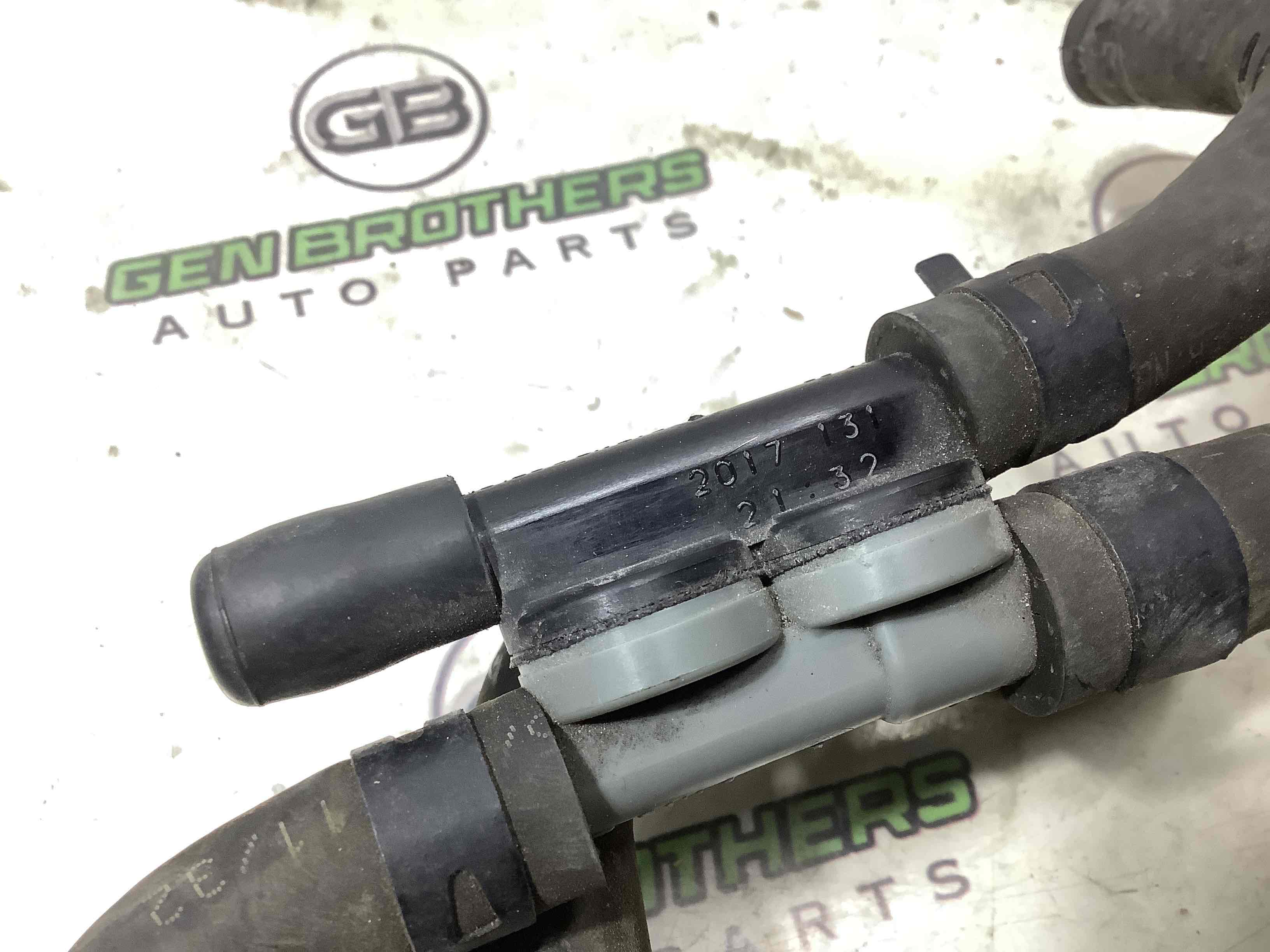 Клапан вакуумний