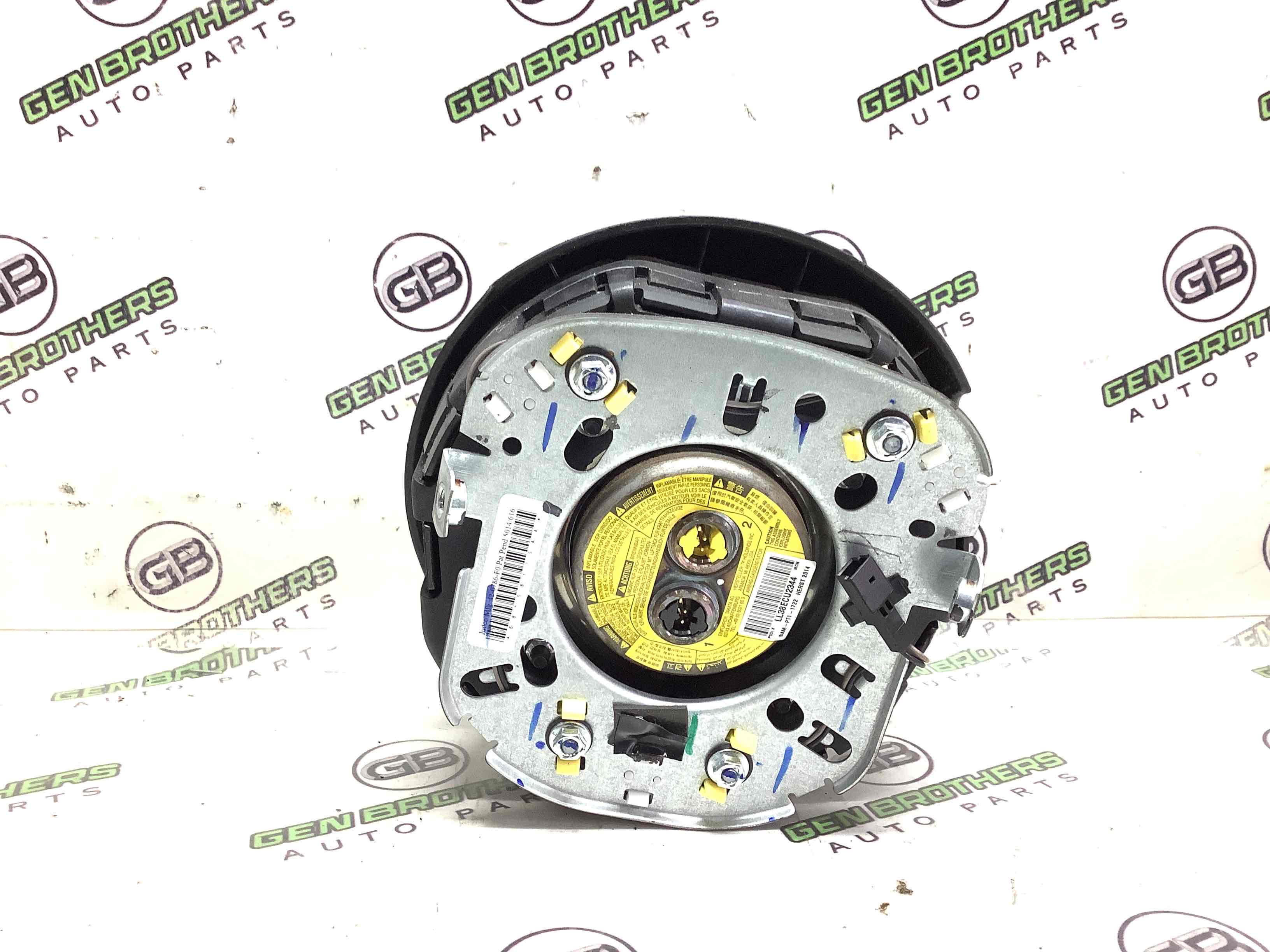 Подушка безпеки водія кермо