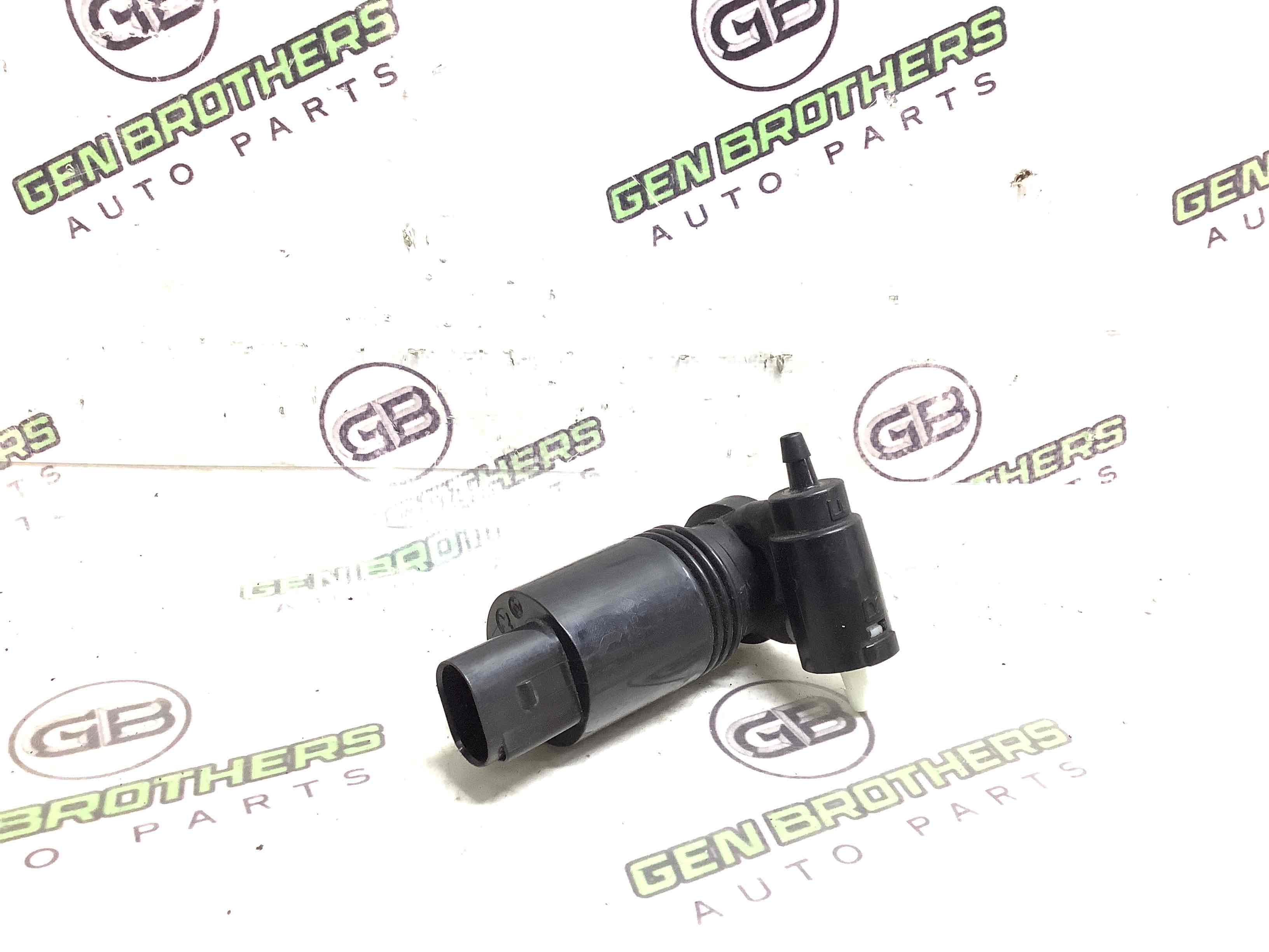 Форсунка омивача, насос омивача, шланг омивача