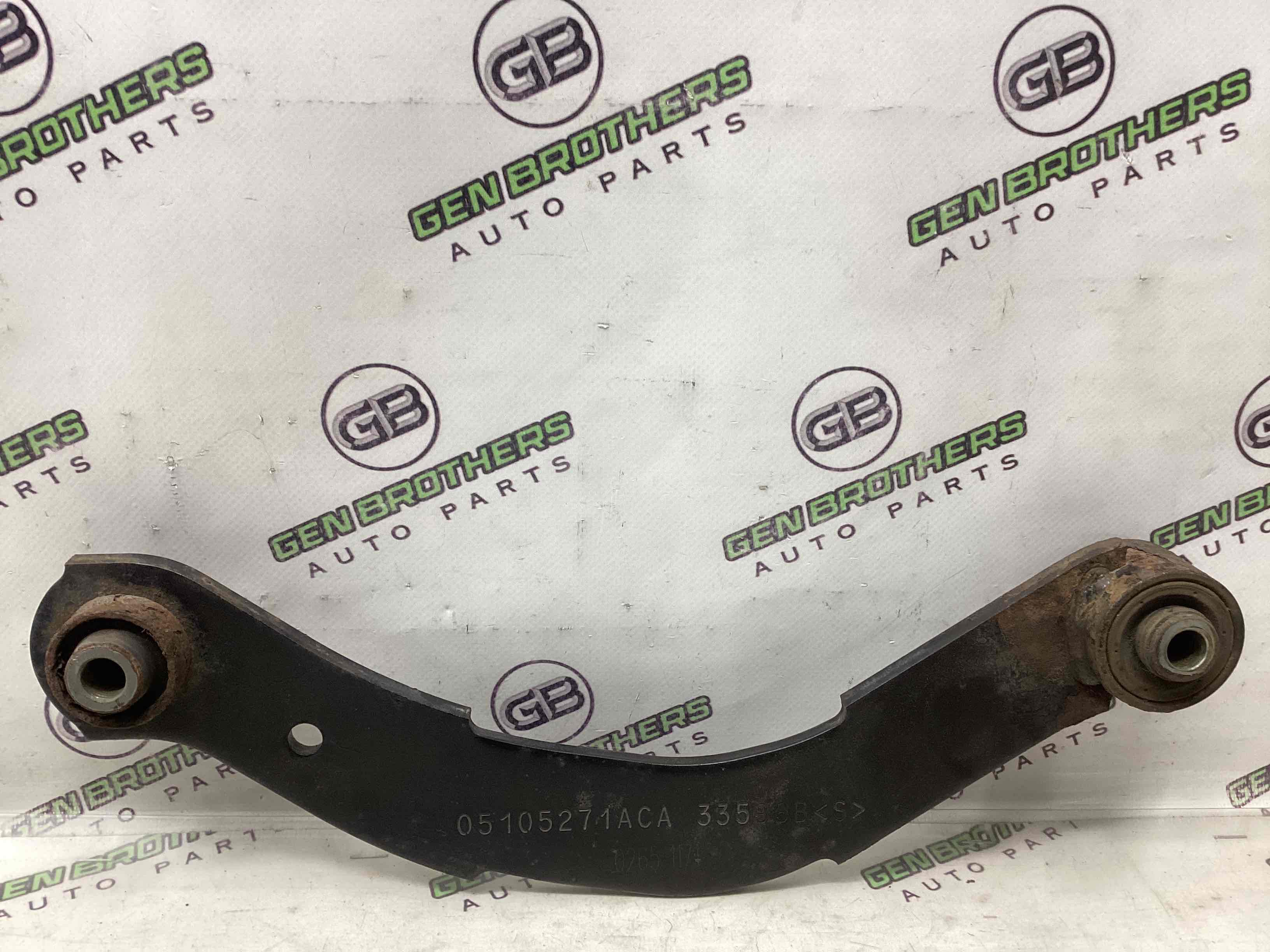 Важіль задній лівий