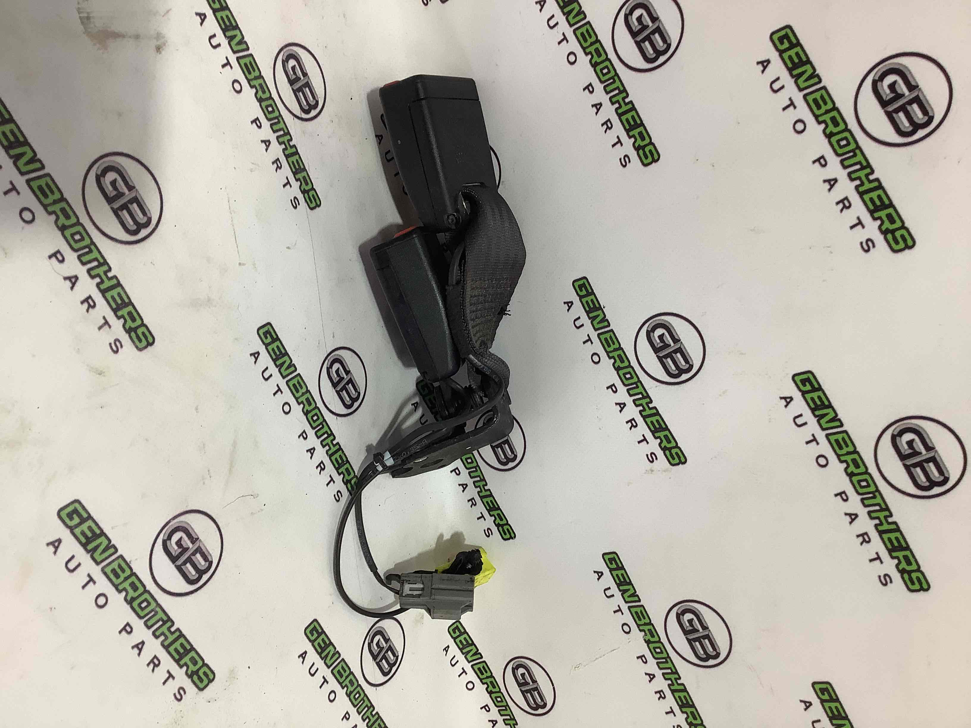 Замок ременя безпеки