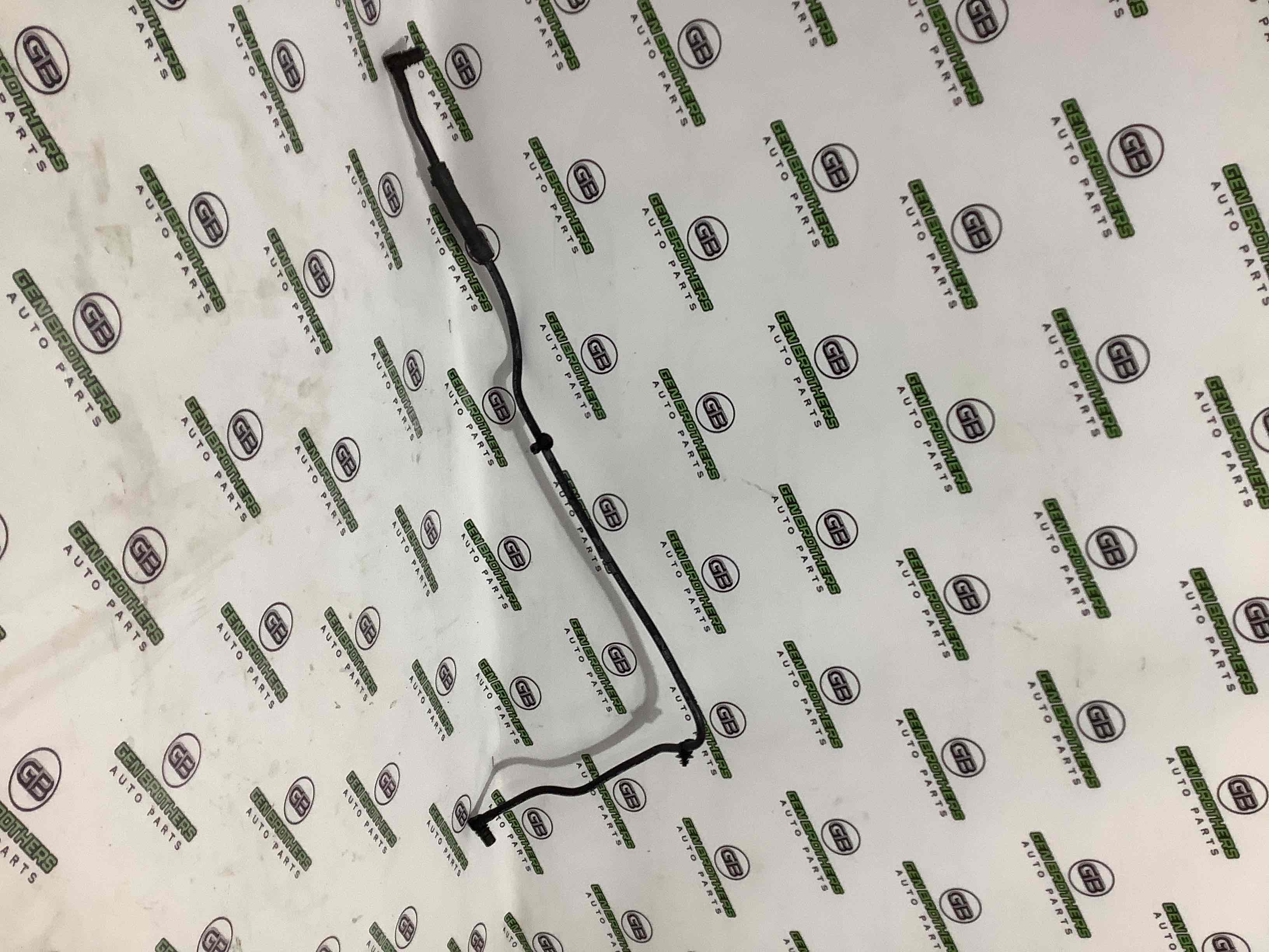 Трубка паливна