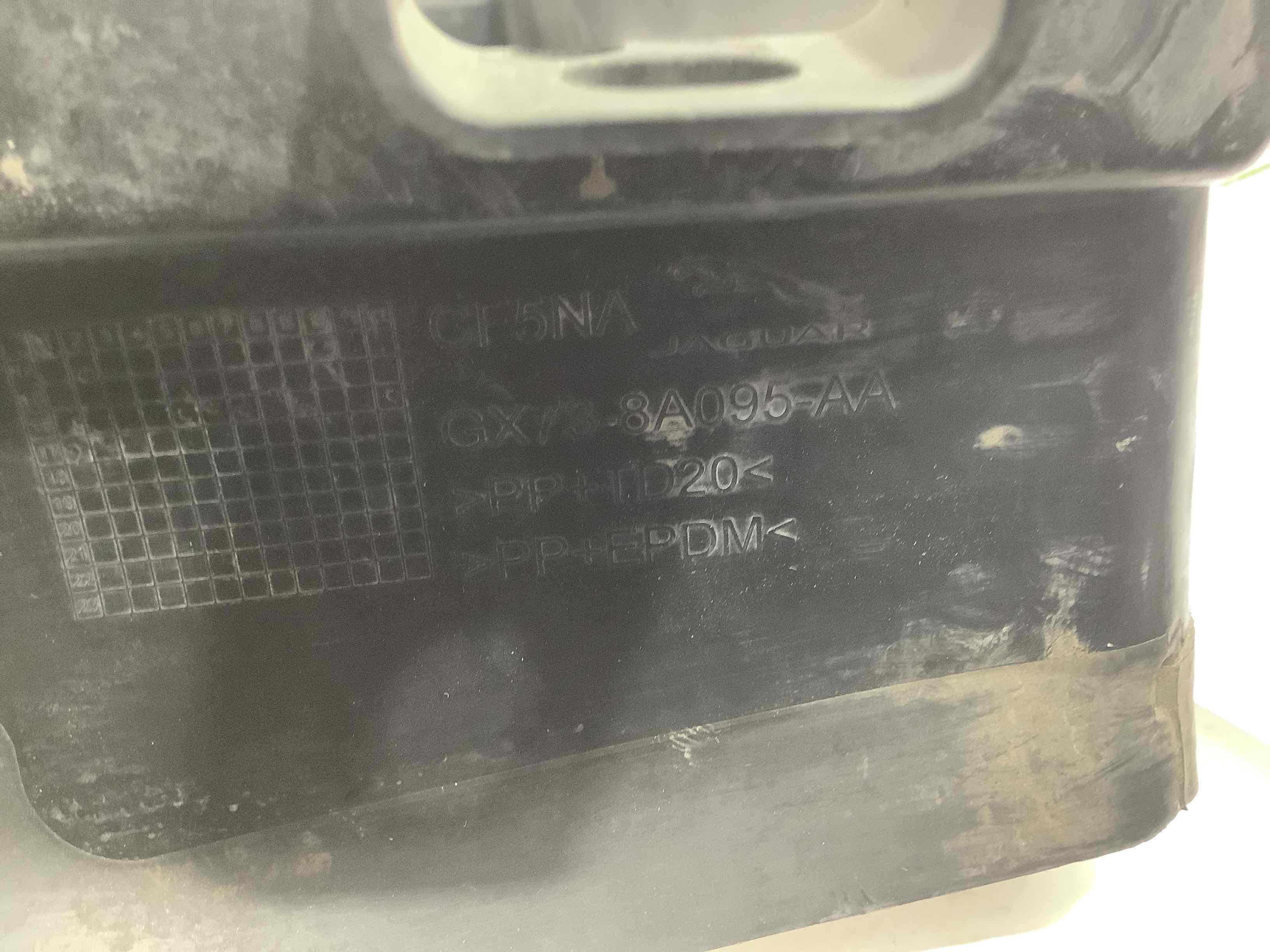 Дефлектор обдува радіатора