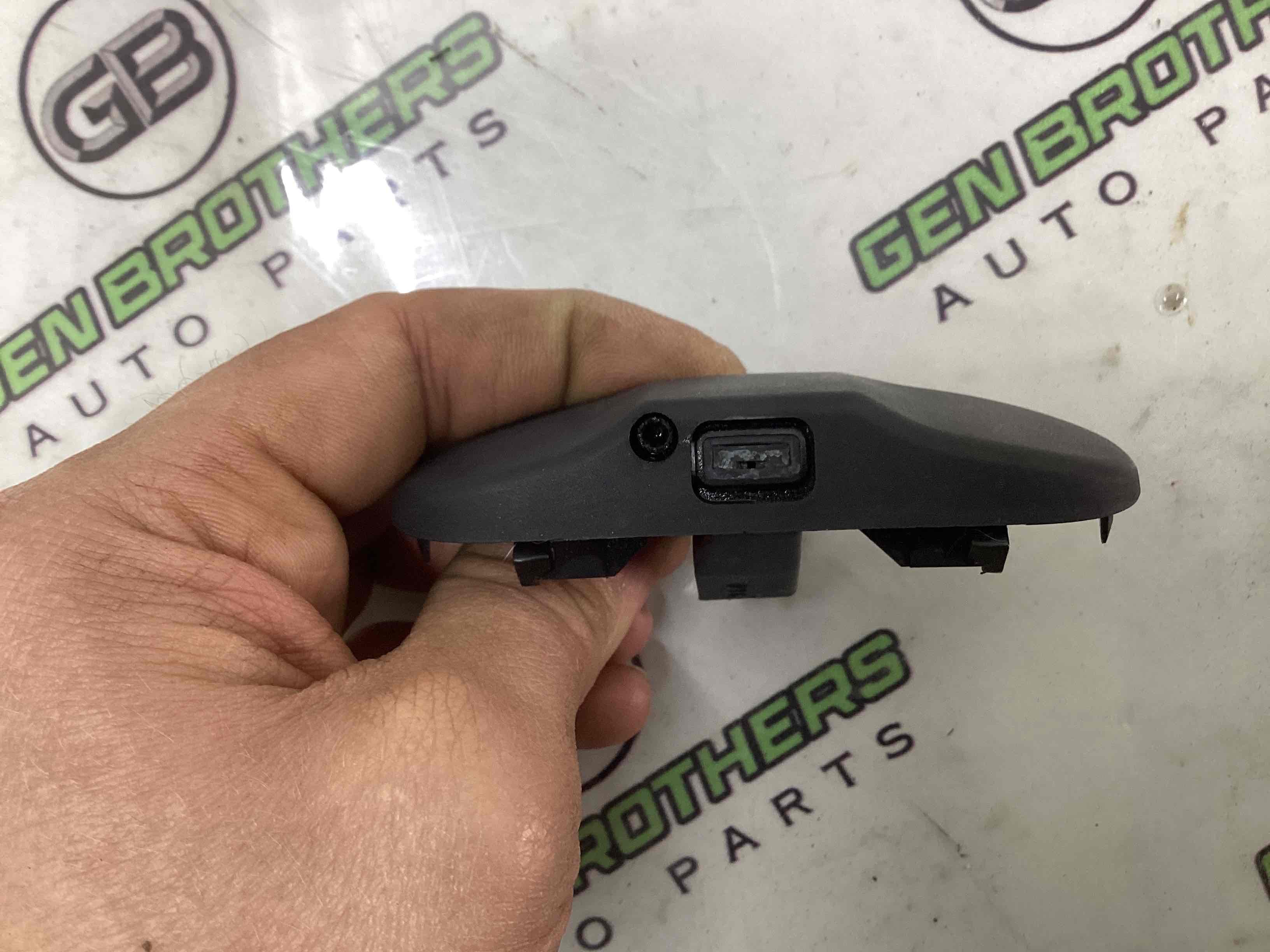 Форсунка омивача, насос омивача, шланг омивача