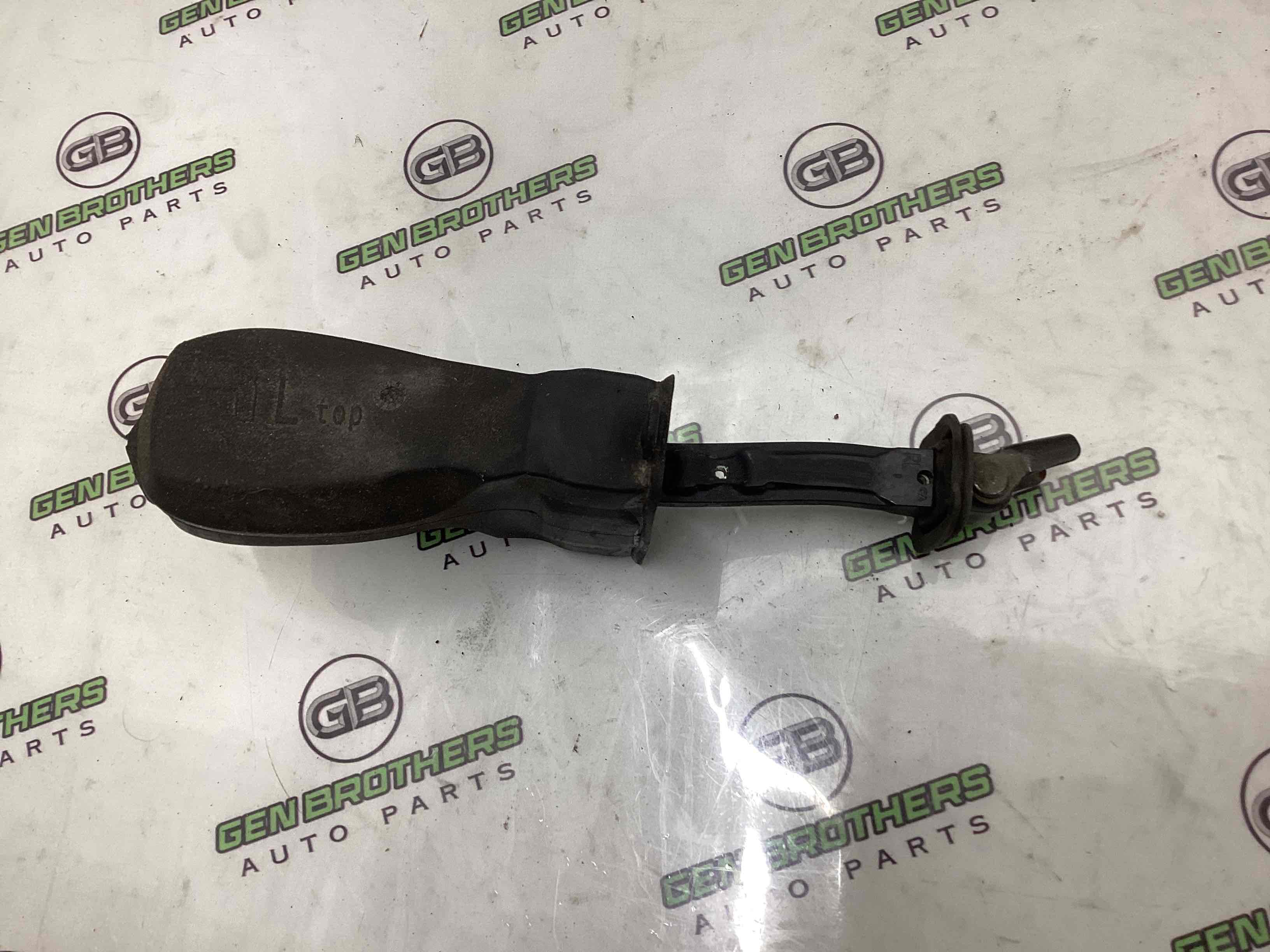 Обмежувач відчинення дверей