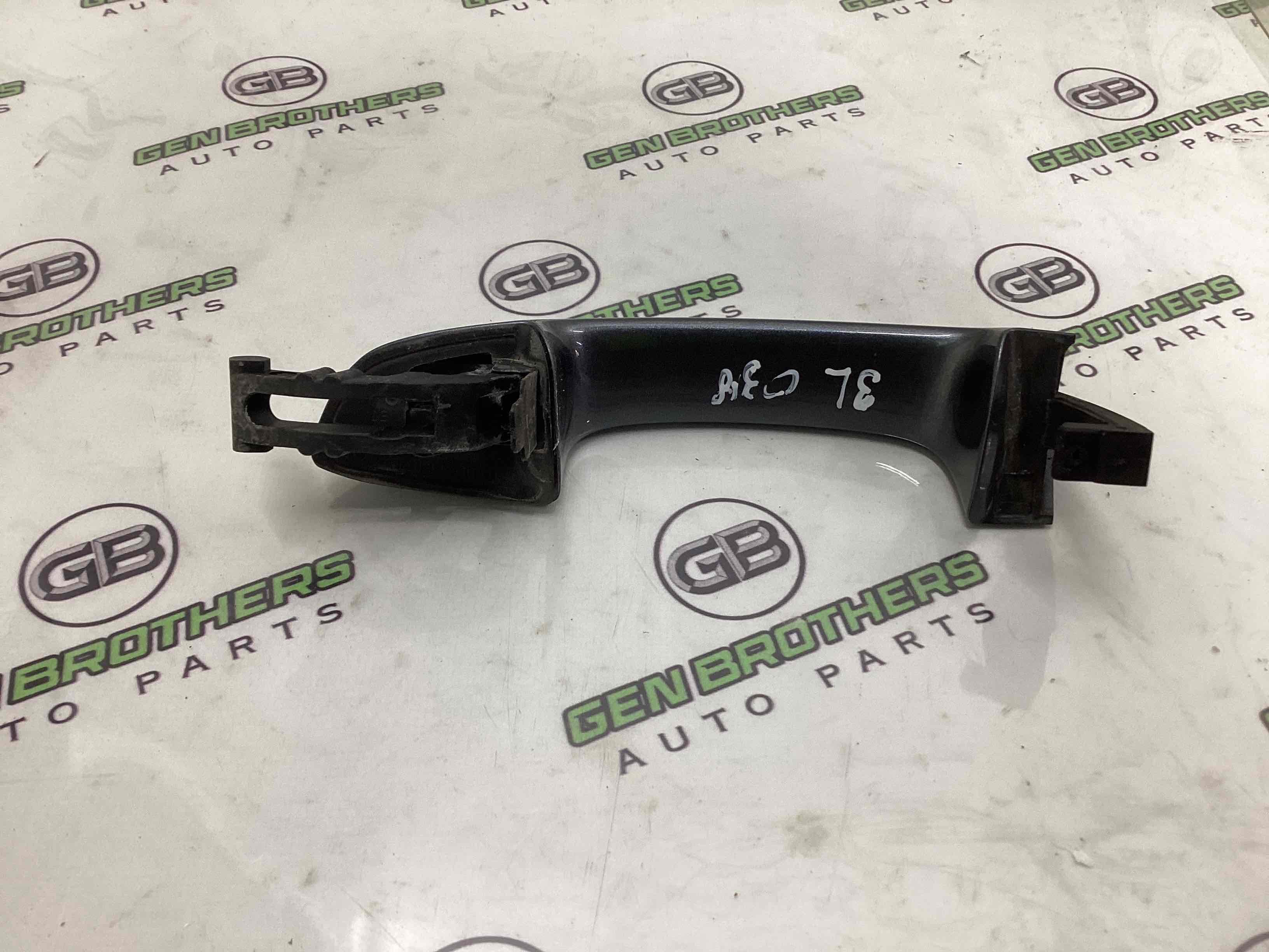 Ручка двері зовнішня