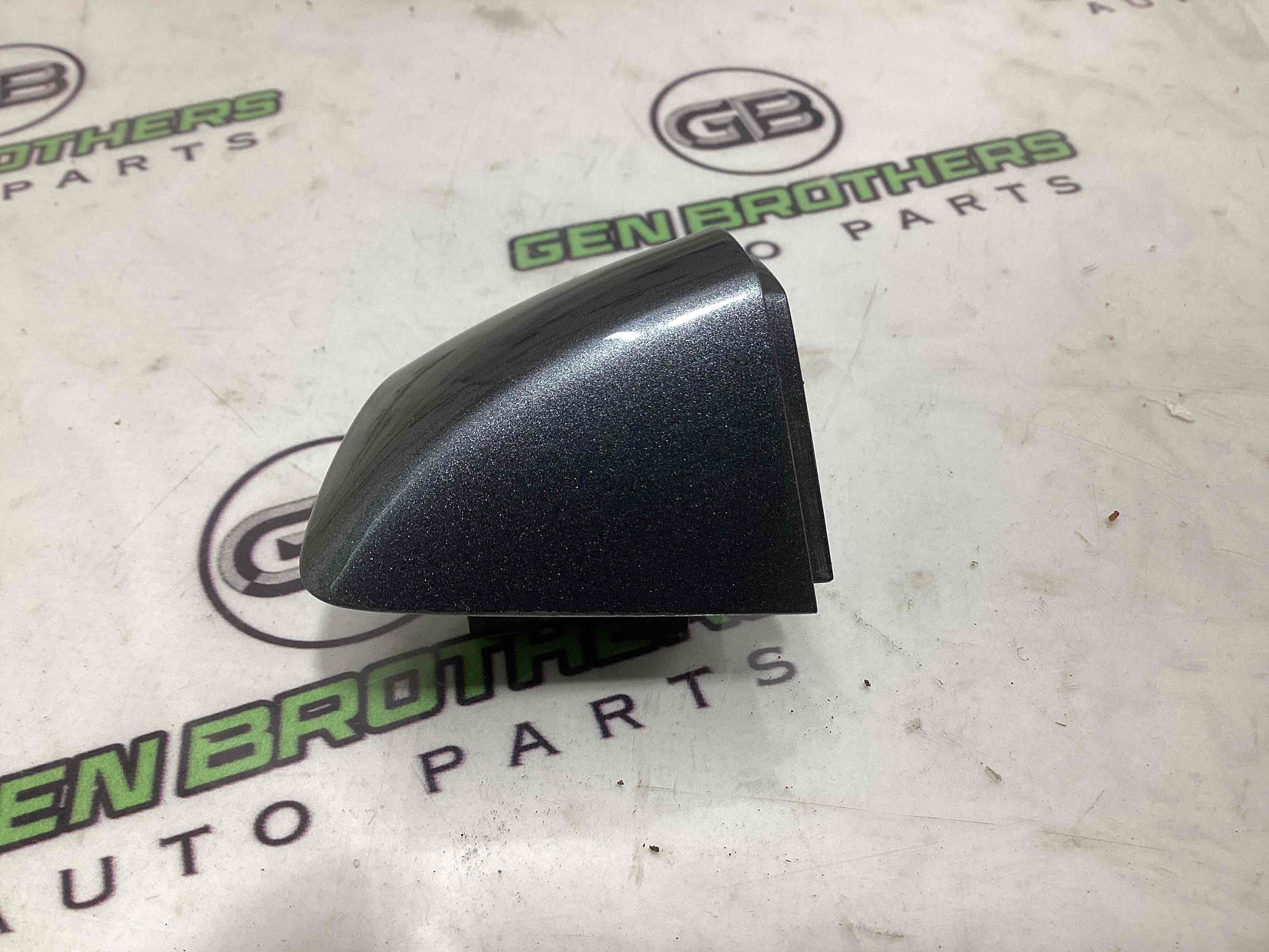 Заглушка ручки дверей