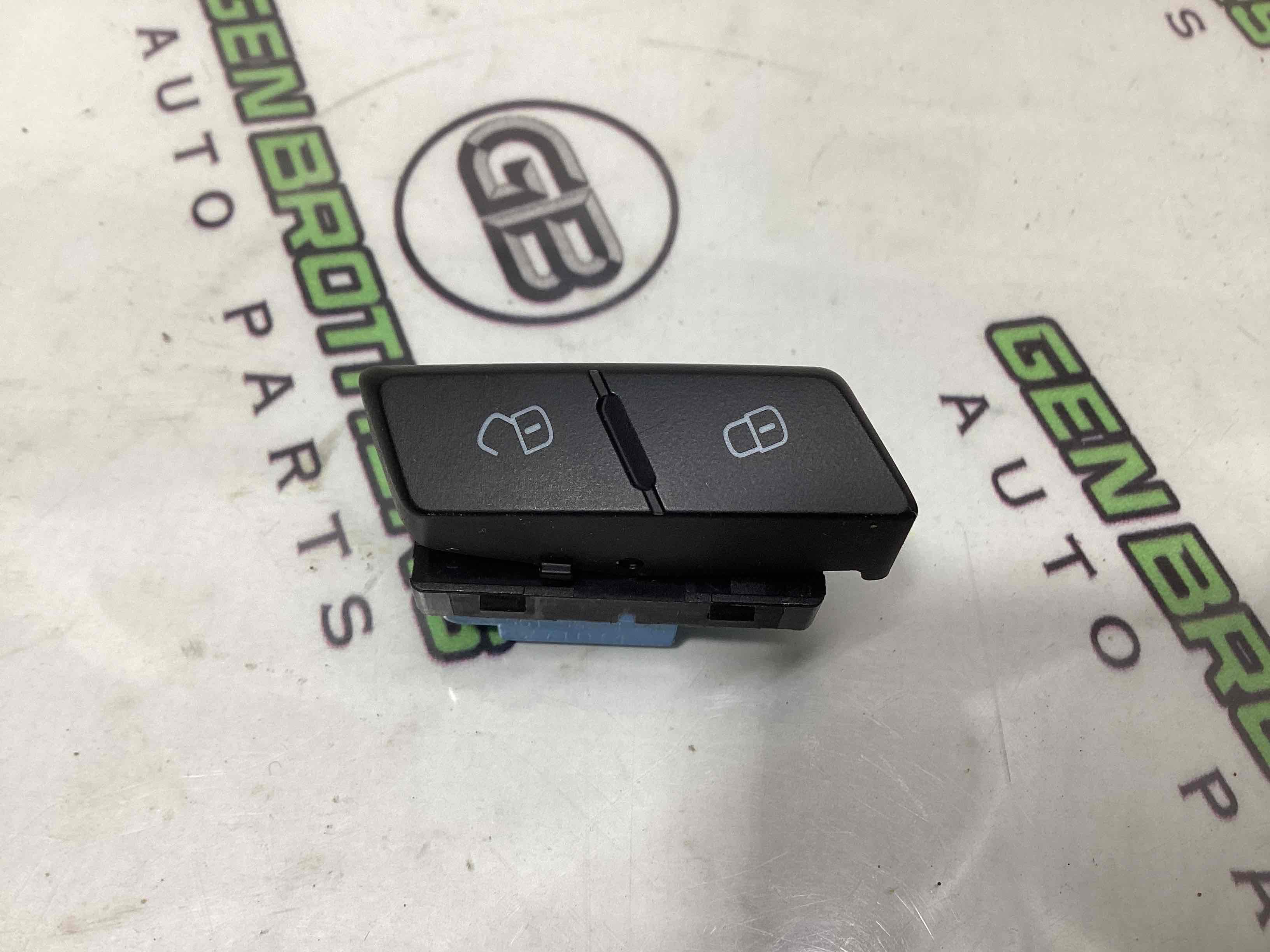 Кнопка центрального замку