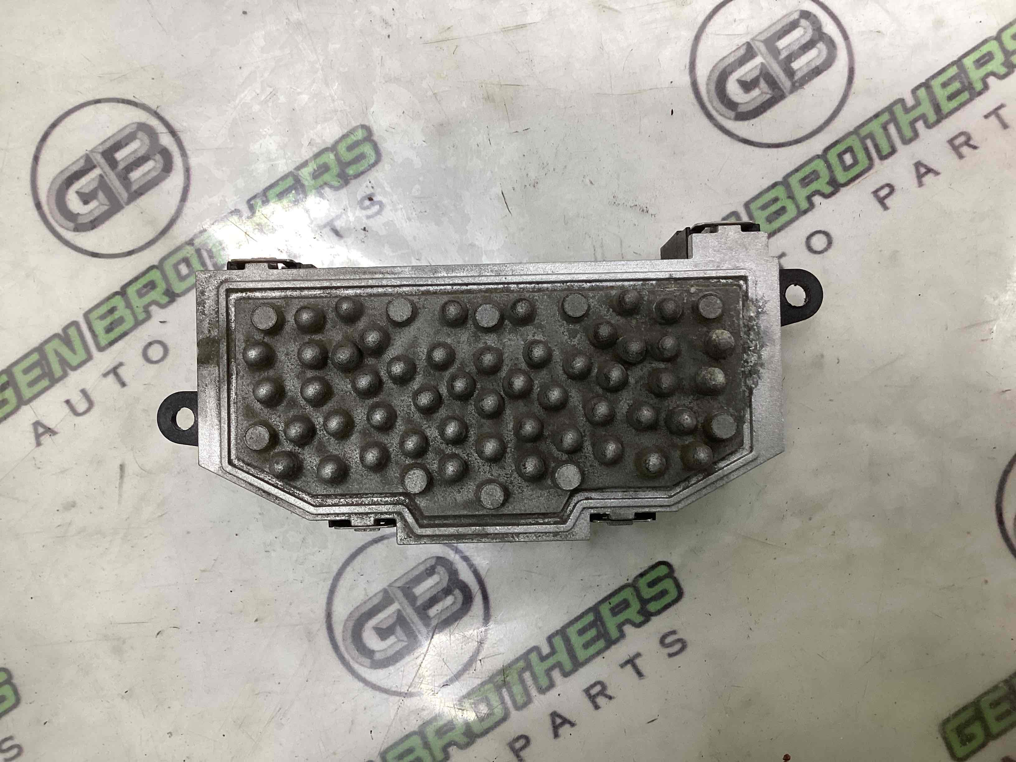 Резистор пічки