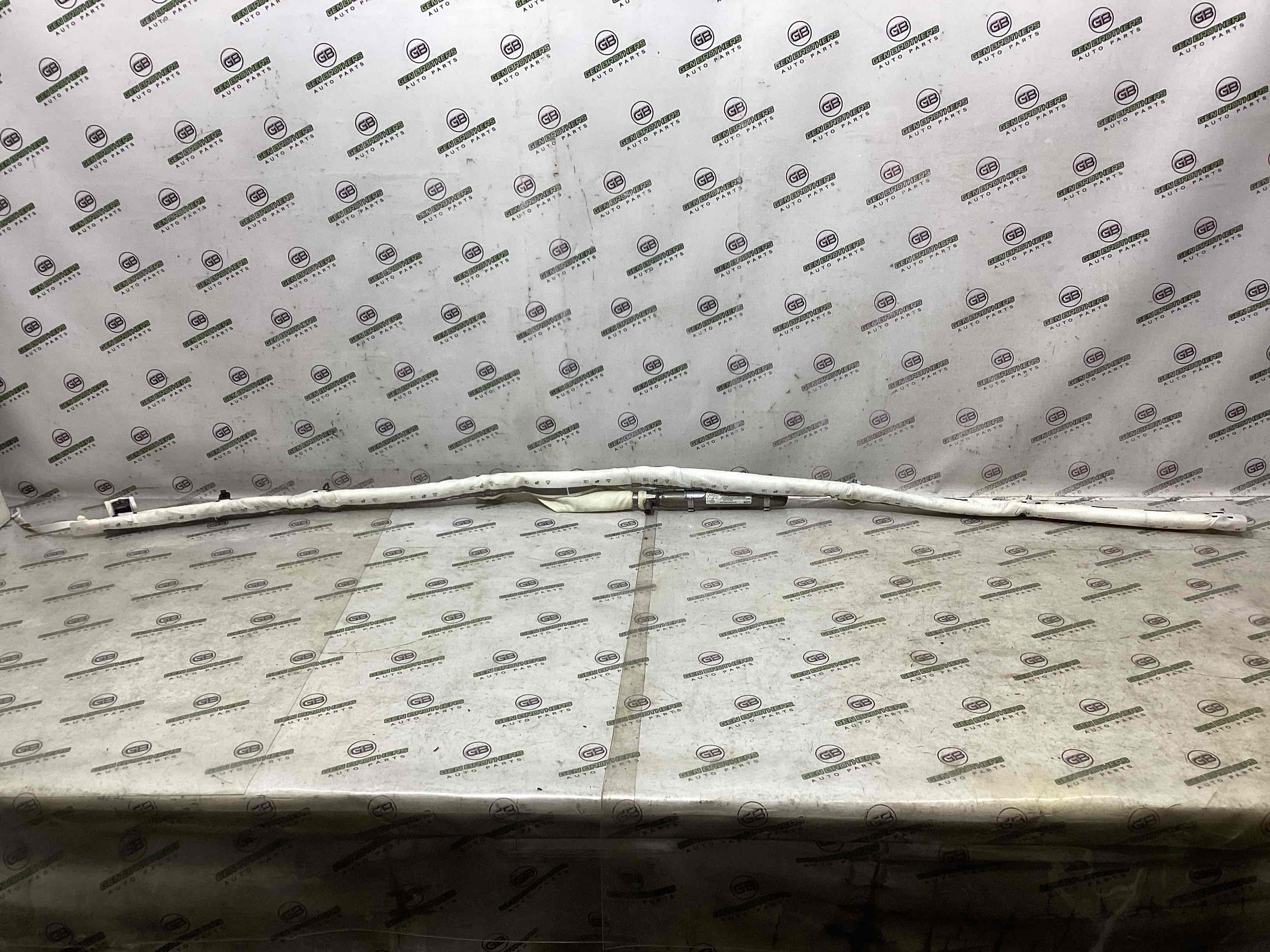 Подушка безпеки збоку шторка