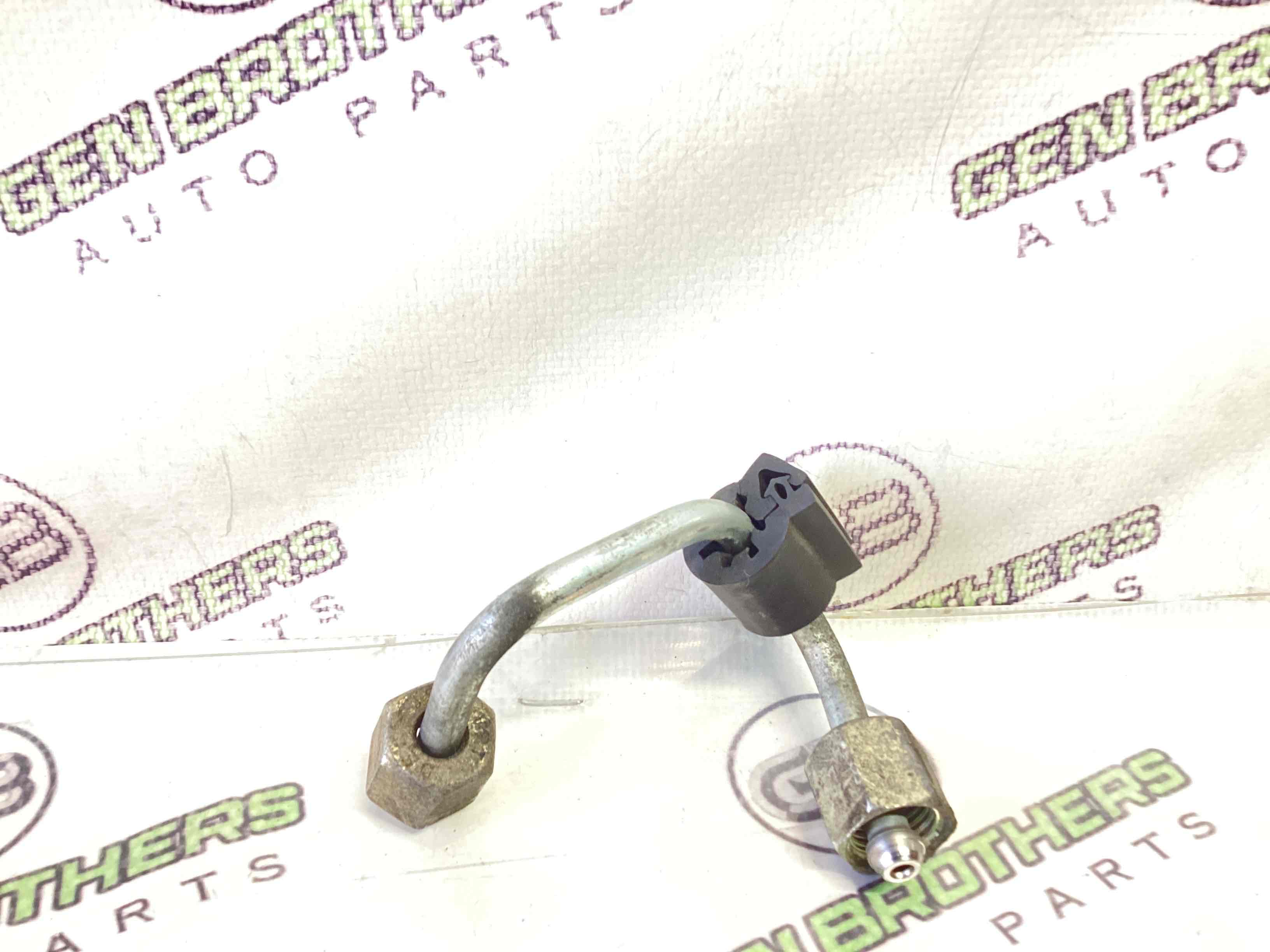 Трубка топливная