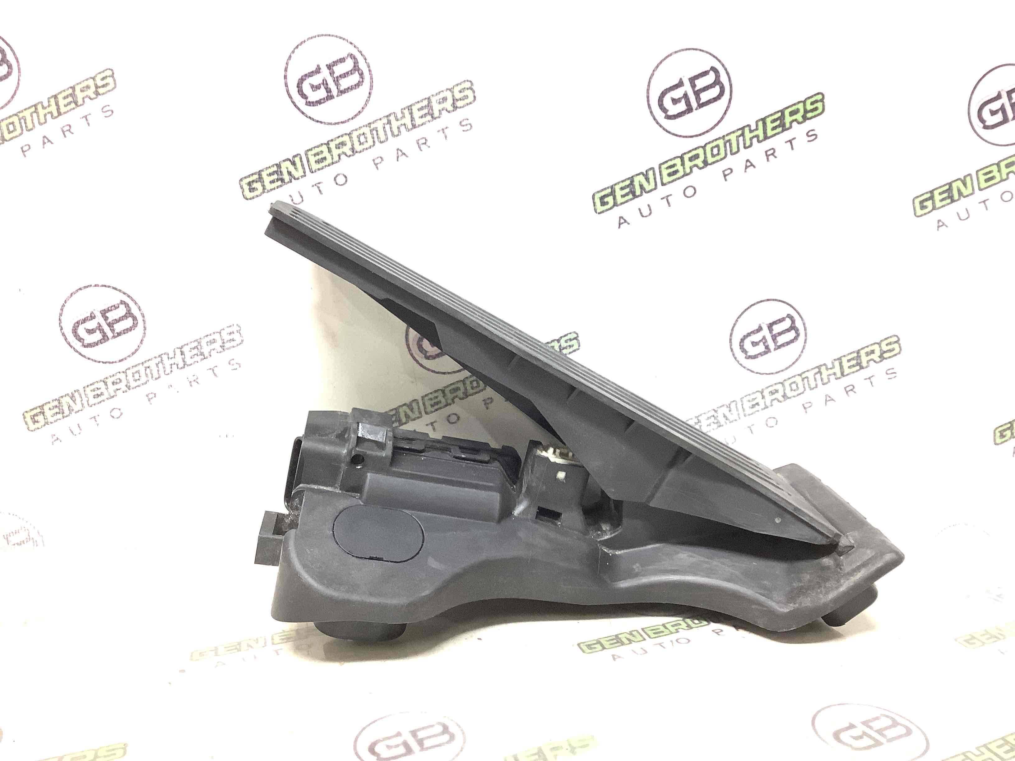 Педаль газу