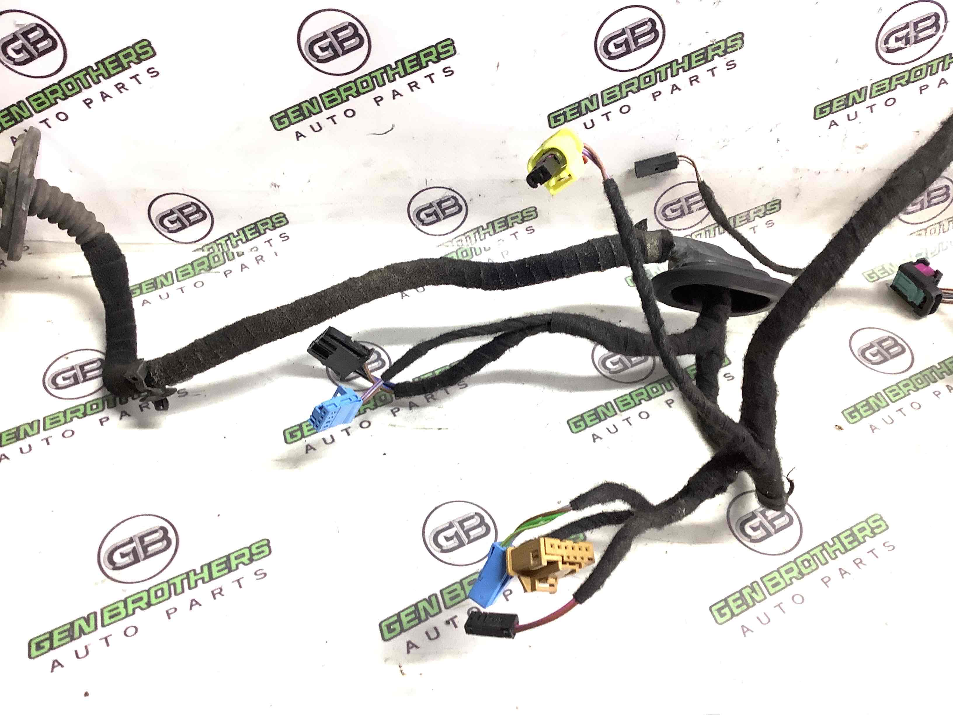 Електропроводка дверей, кришки багажника коса