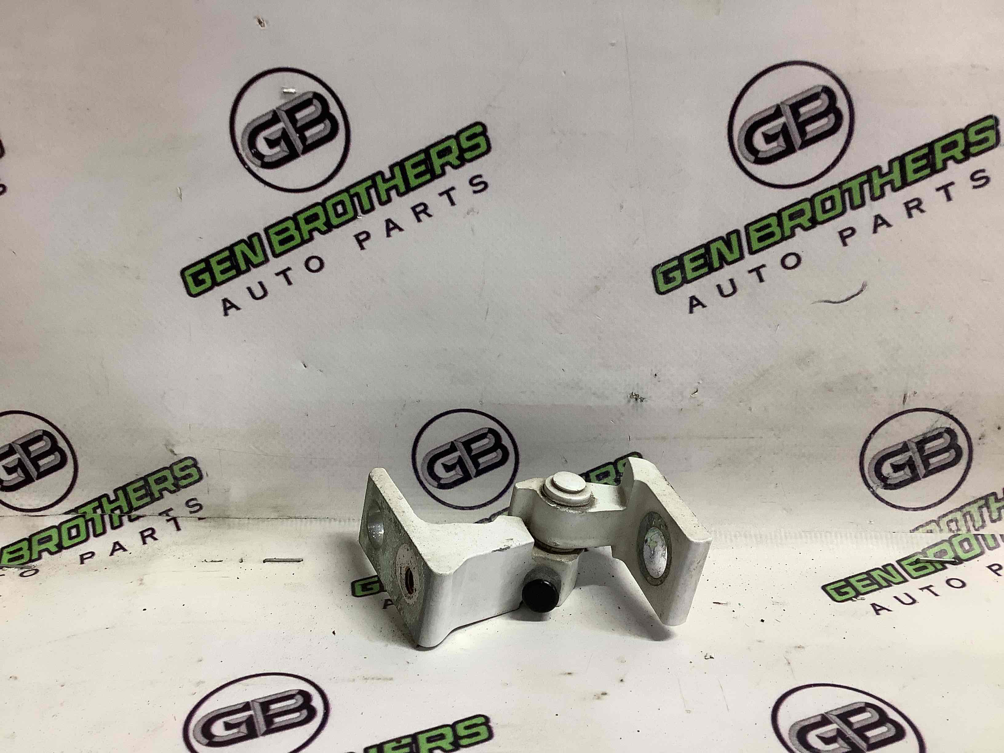 Петля двері, замок двері