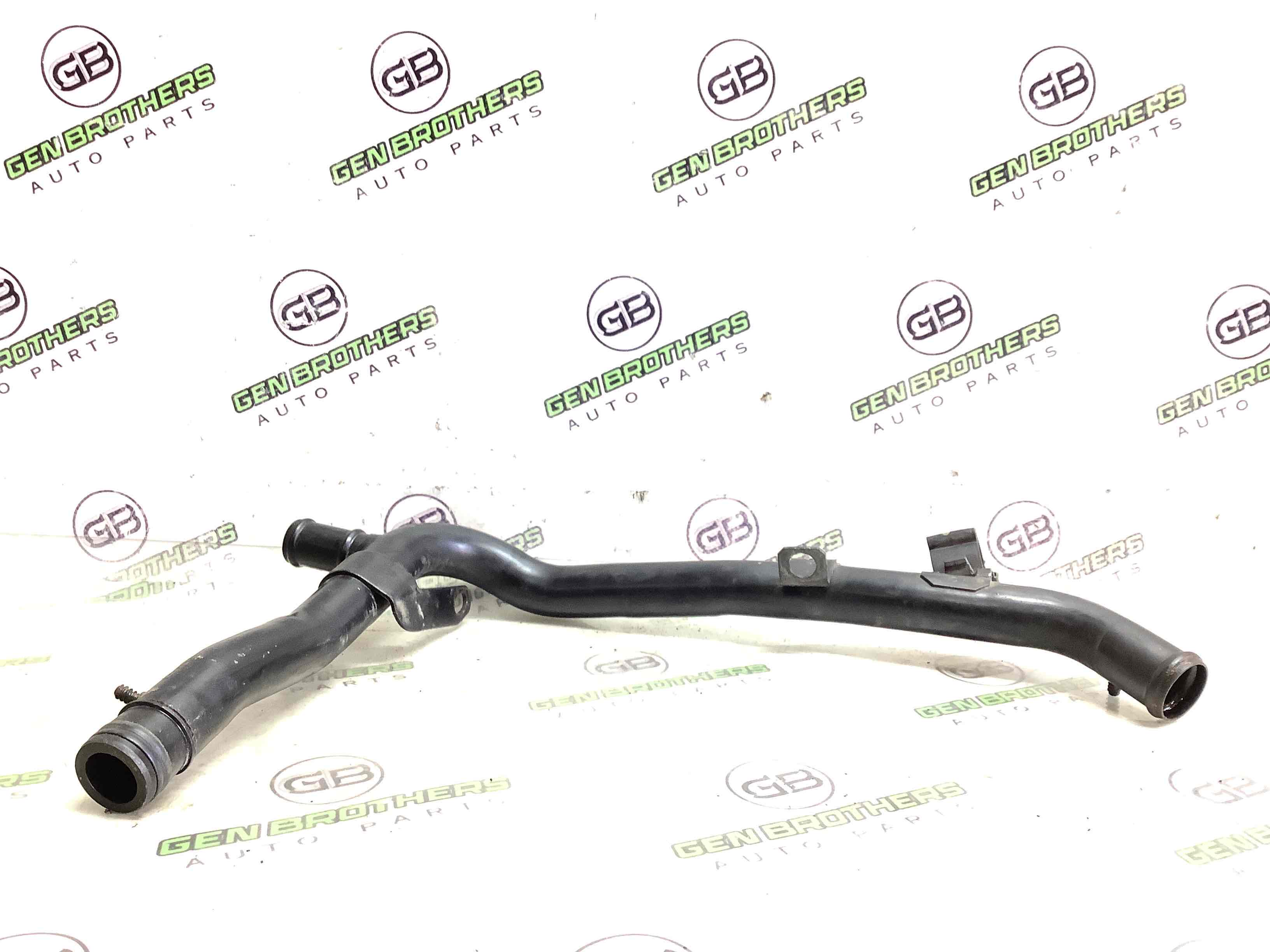 Патрубок трубопровод, шланг