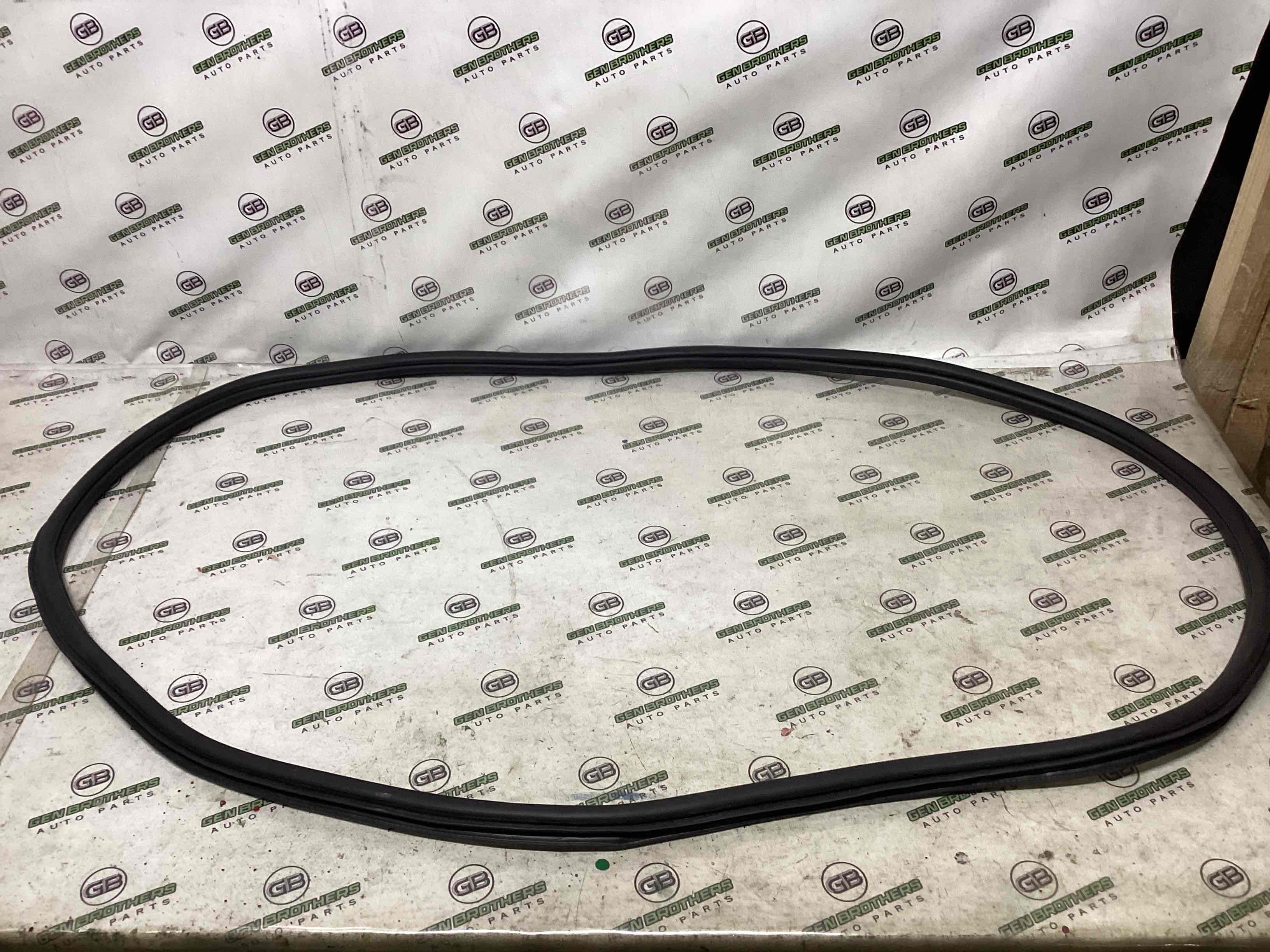 Ущільнювач скла, двері