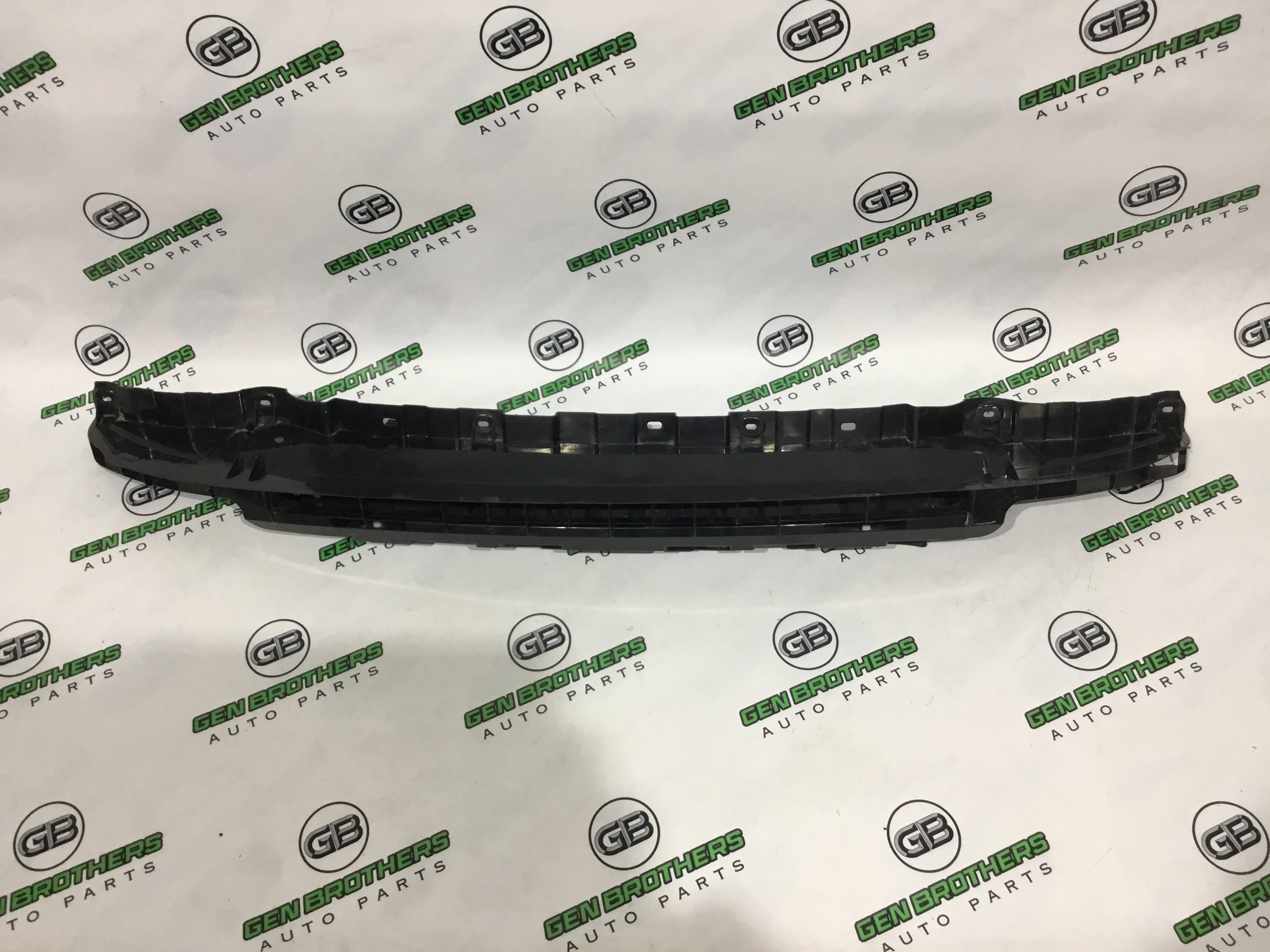 Абсорбер переднього бампера