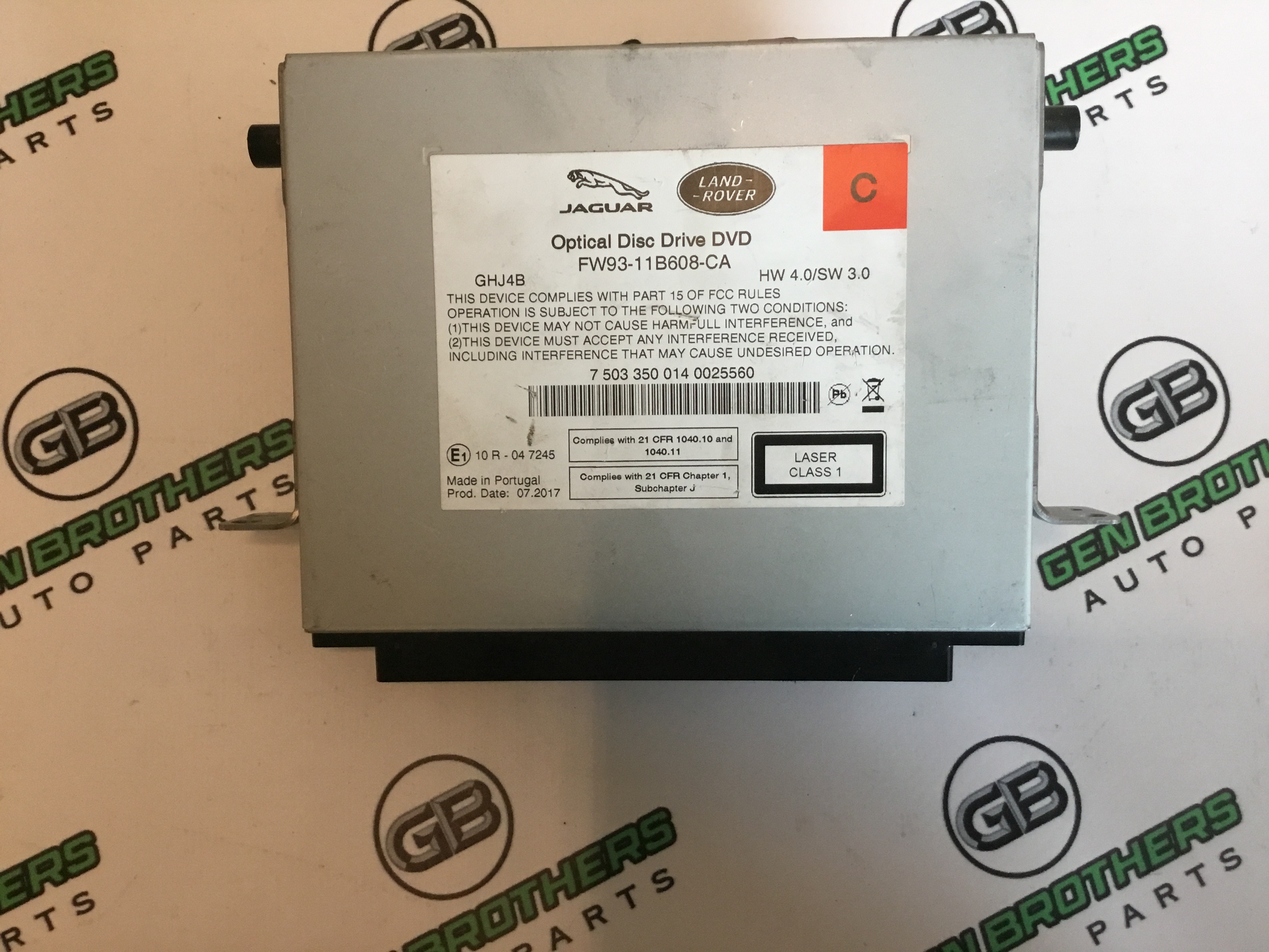 CD-чейнджер, проигрыватель CD/DVD