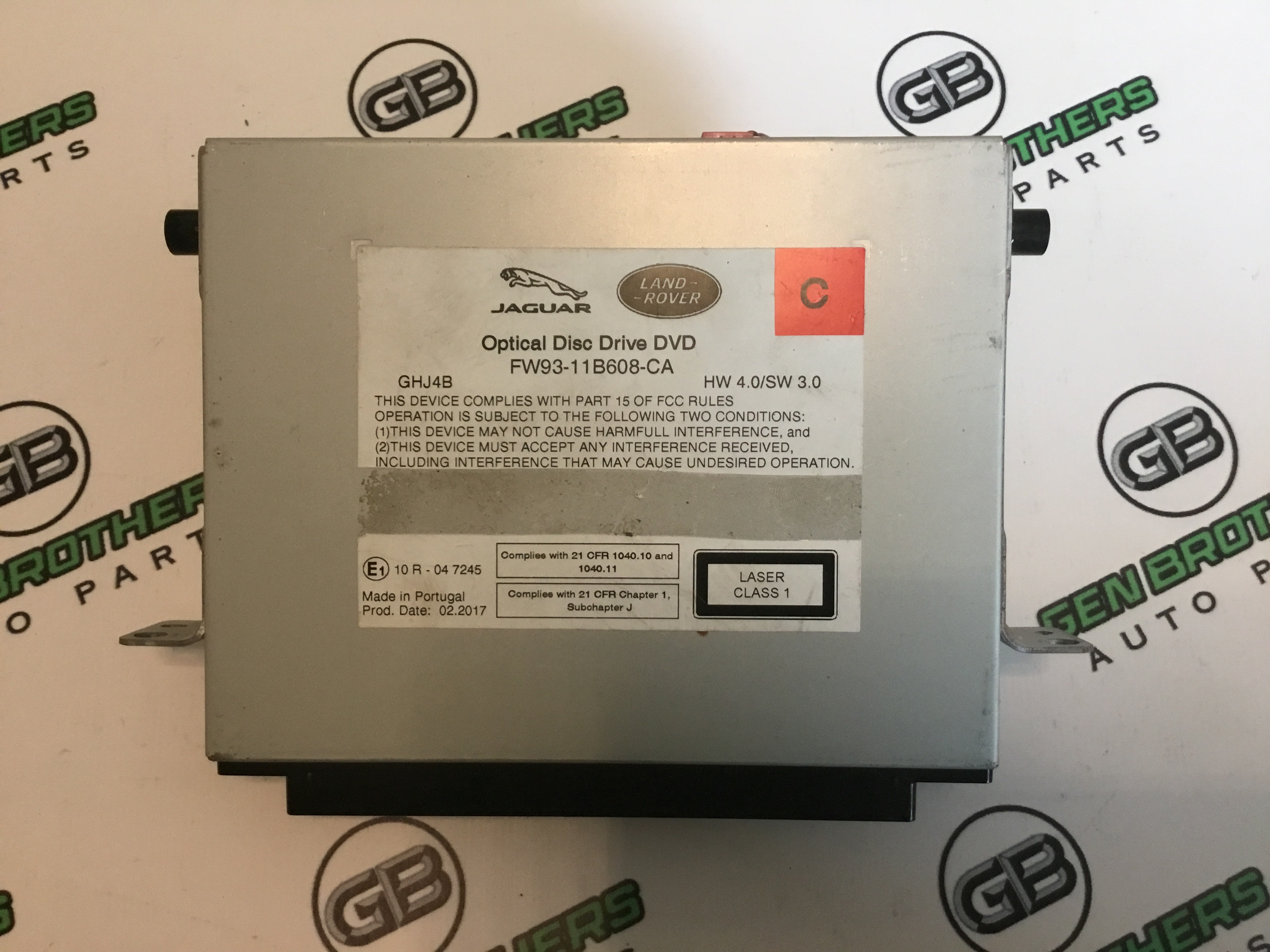 CD-чейнджер, проигрыватель CD/DVD