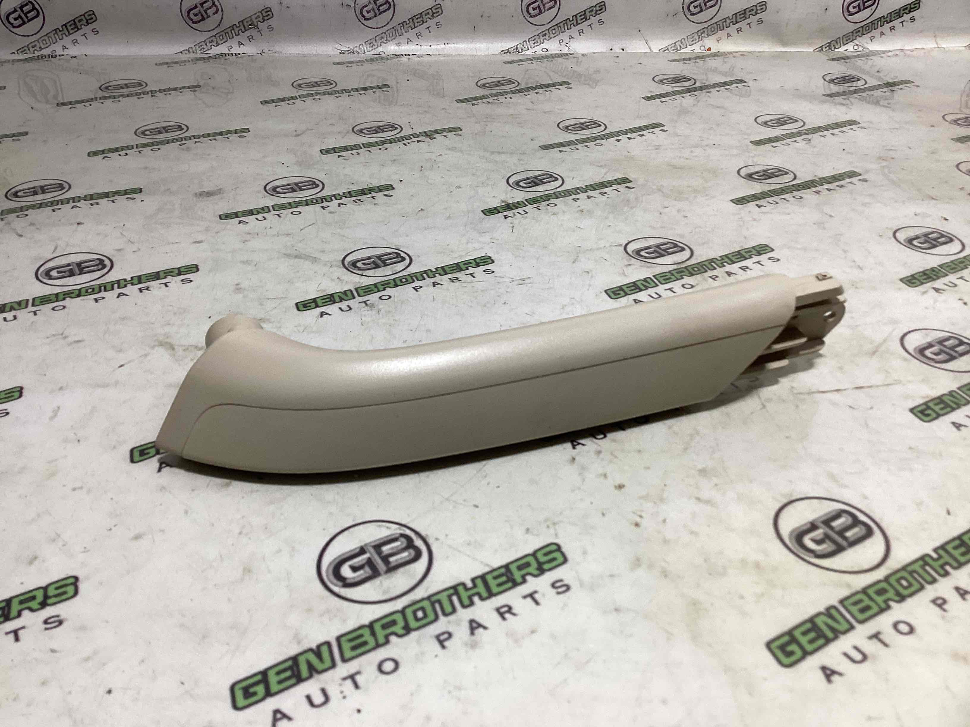 Ручка дверей салону внутрішня, поручень