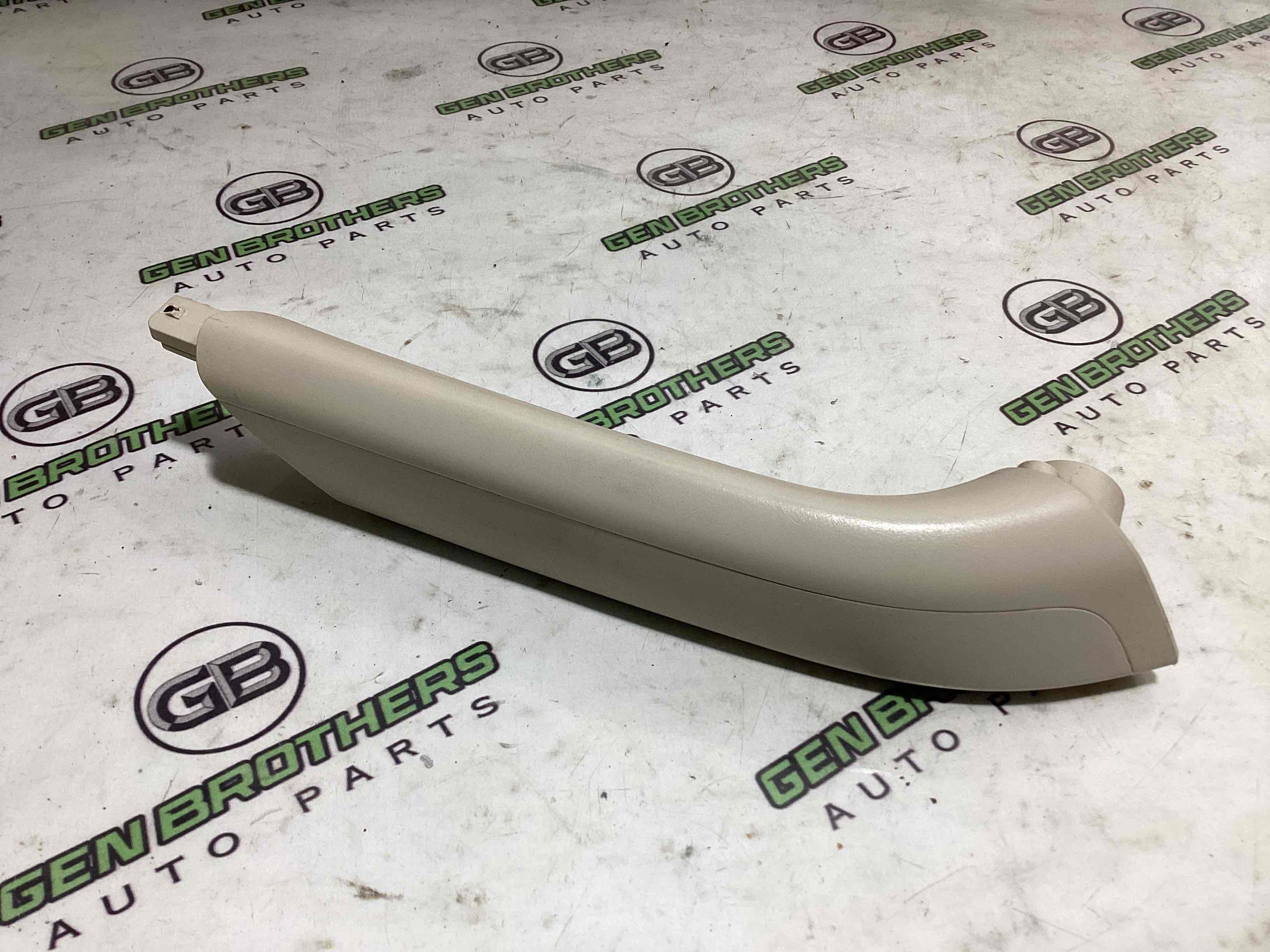 Ручка дверей салону внутрішня, поручень