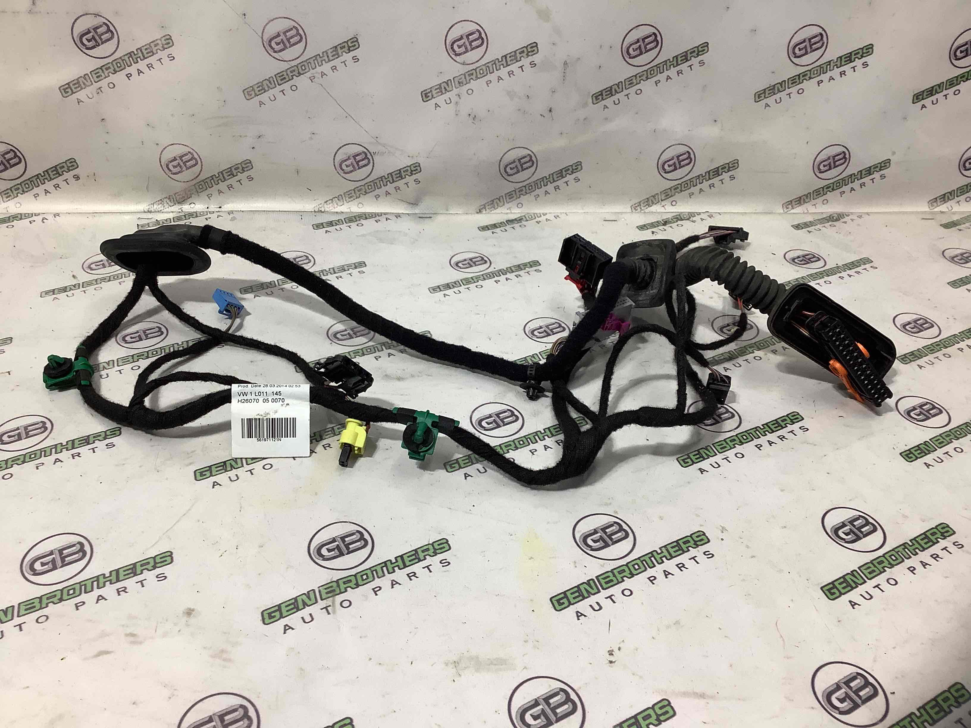 Електропроводка дверей, кришки багажника коса