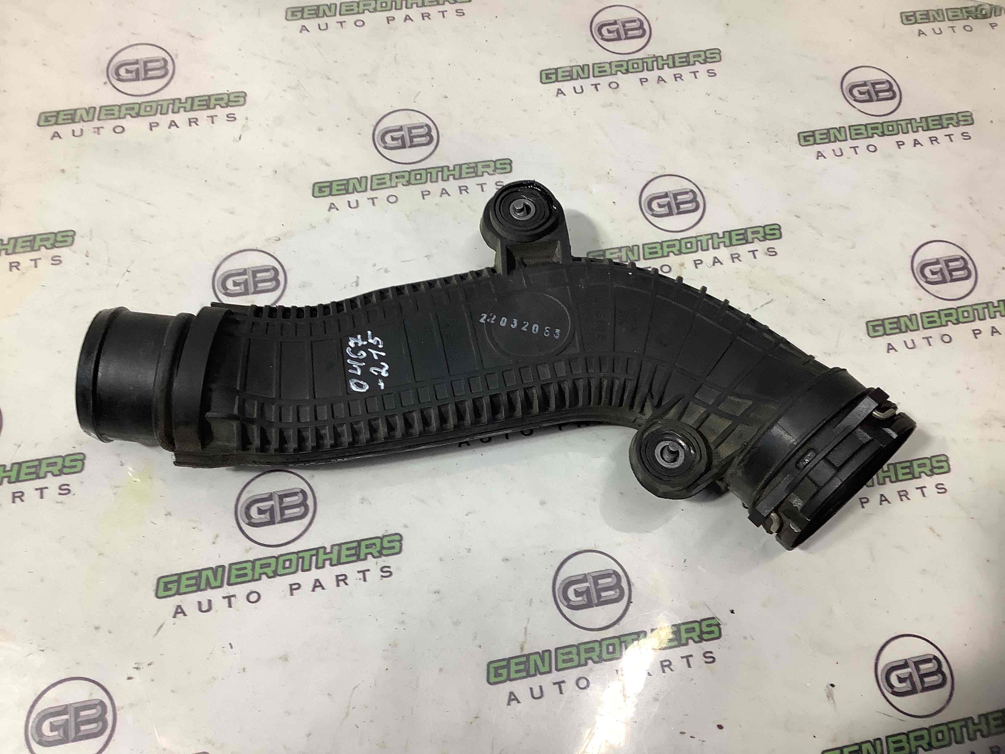 Патрубок інтеркулера