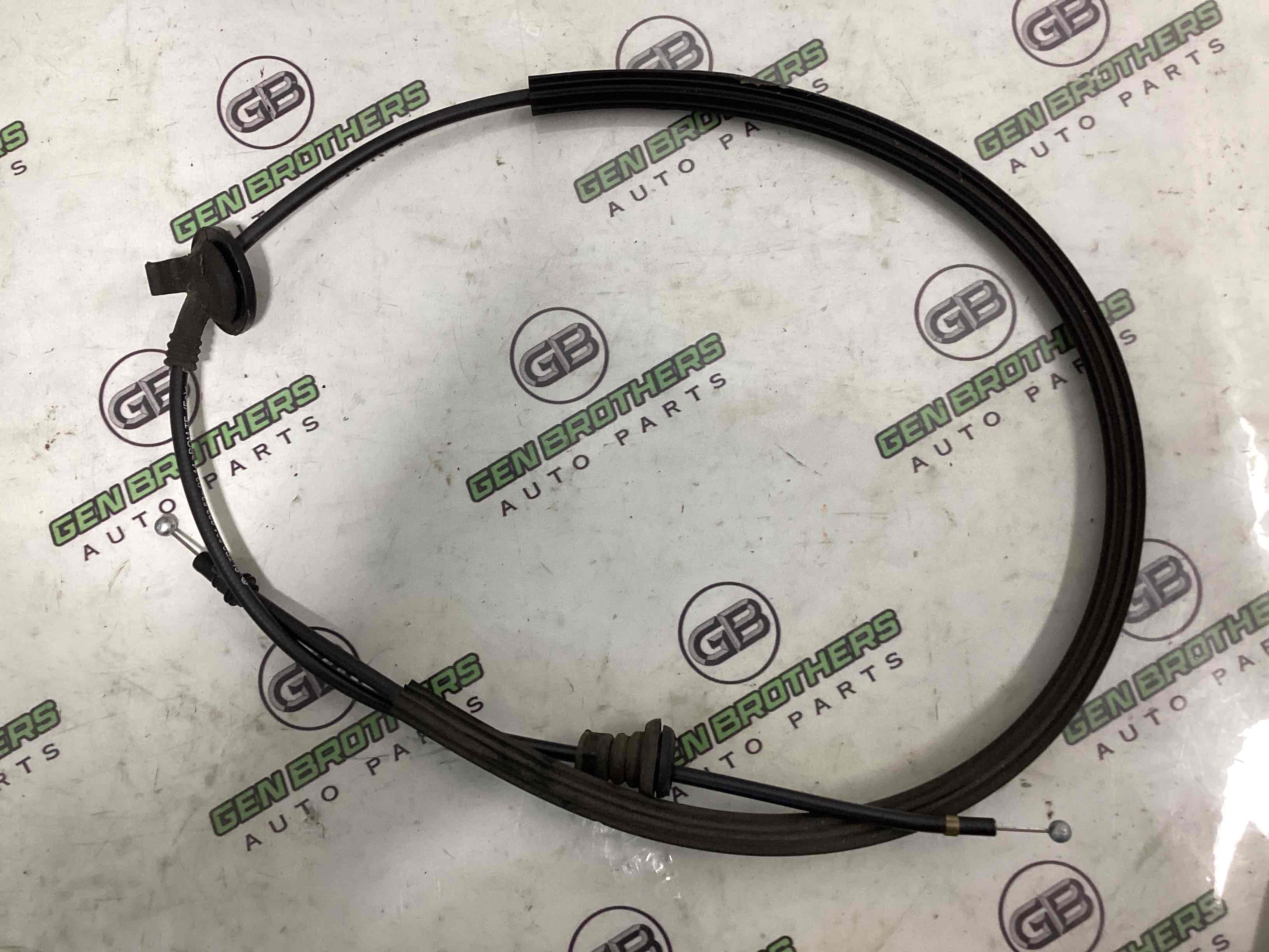 Замок капота, трос капота