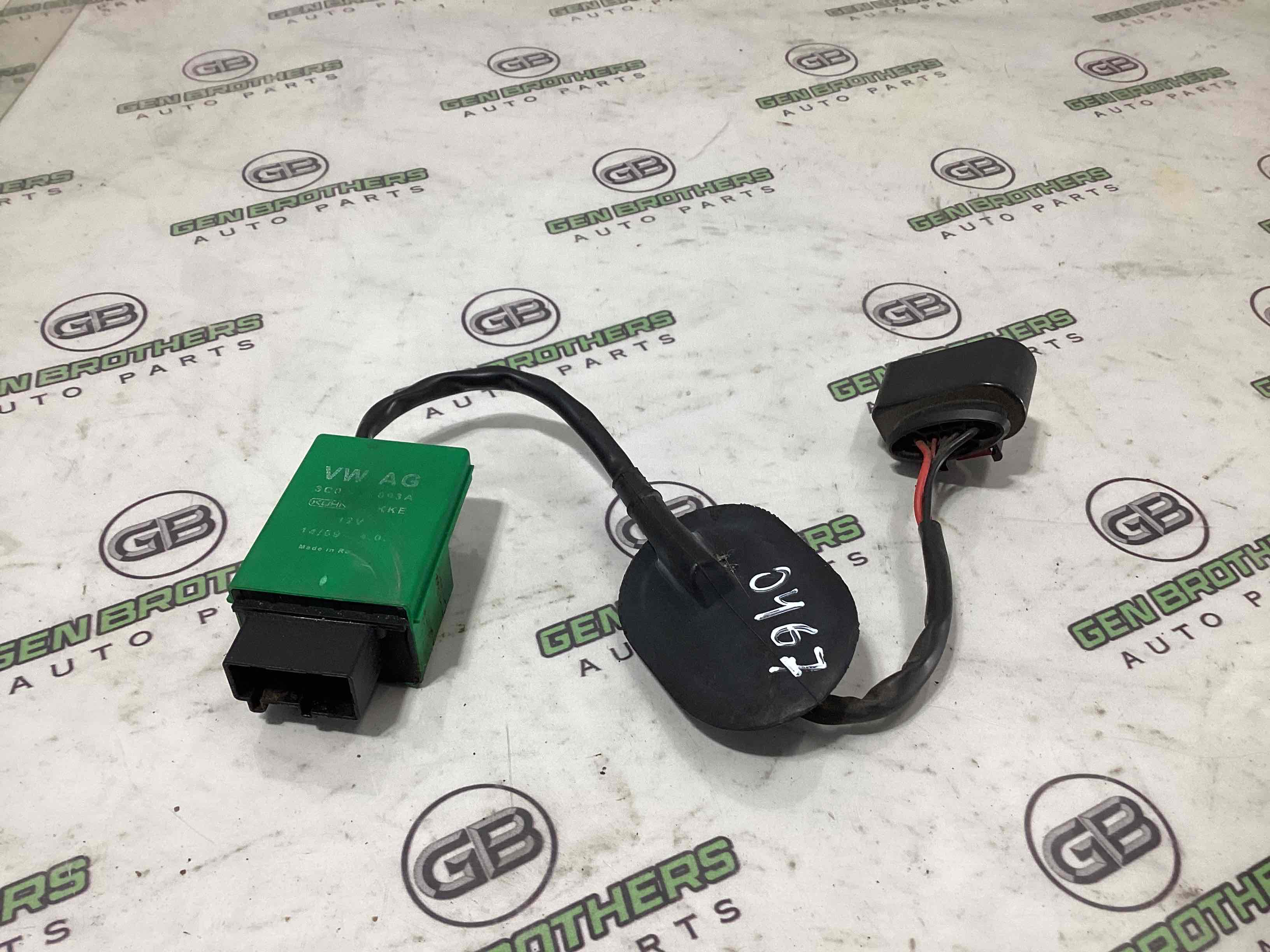 Блок керування паливним насосом