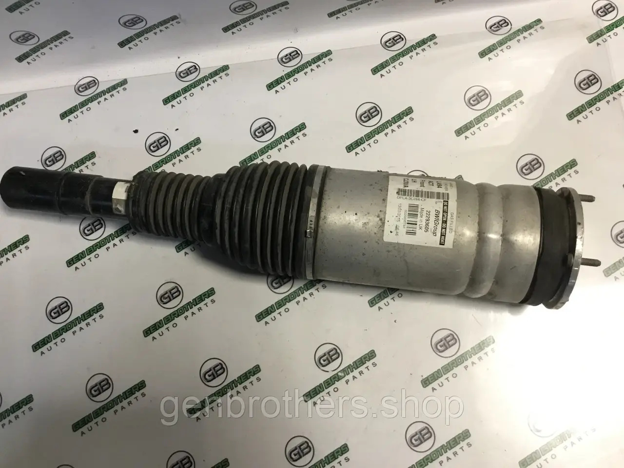 Амортизатор передній лівий