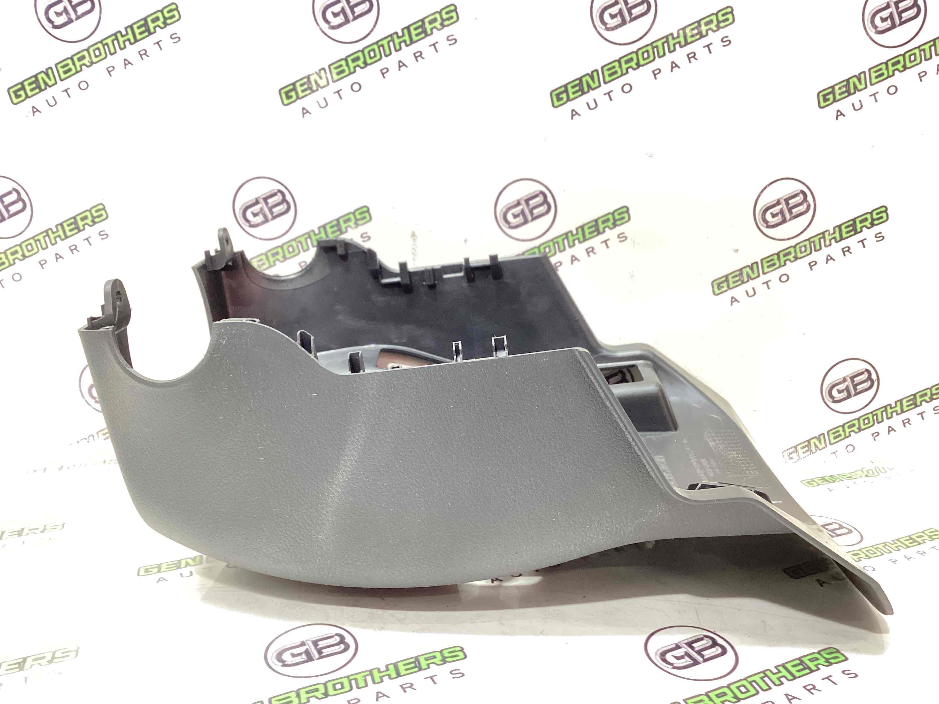 Оздоблення керма та кермової колонки