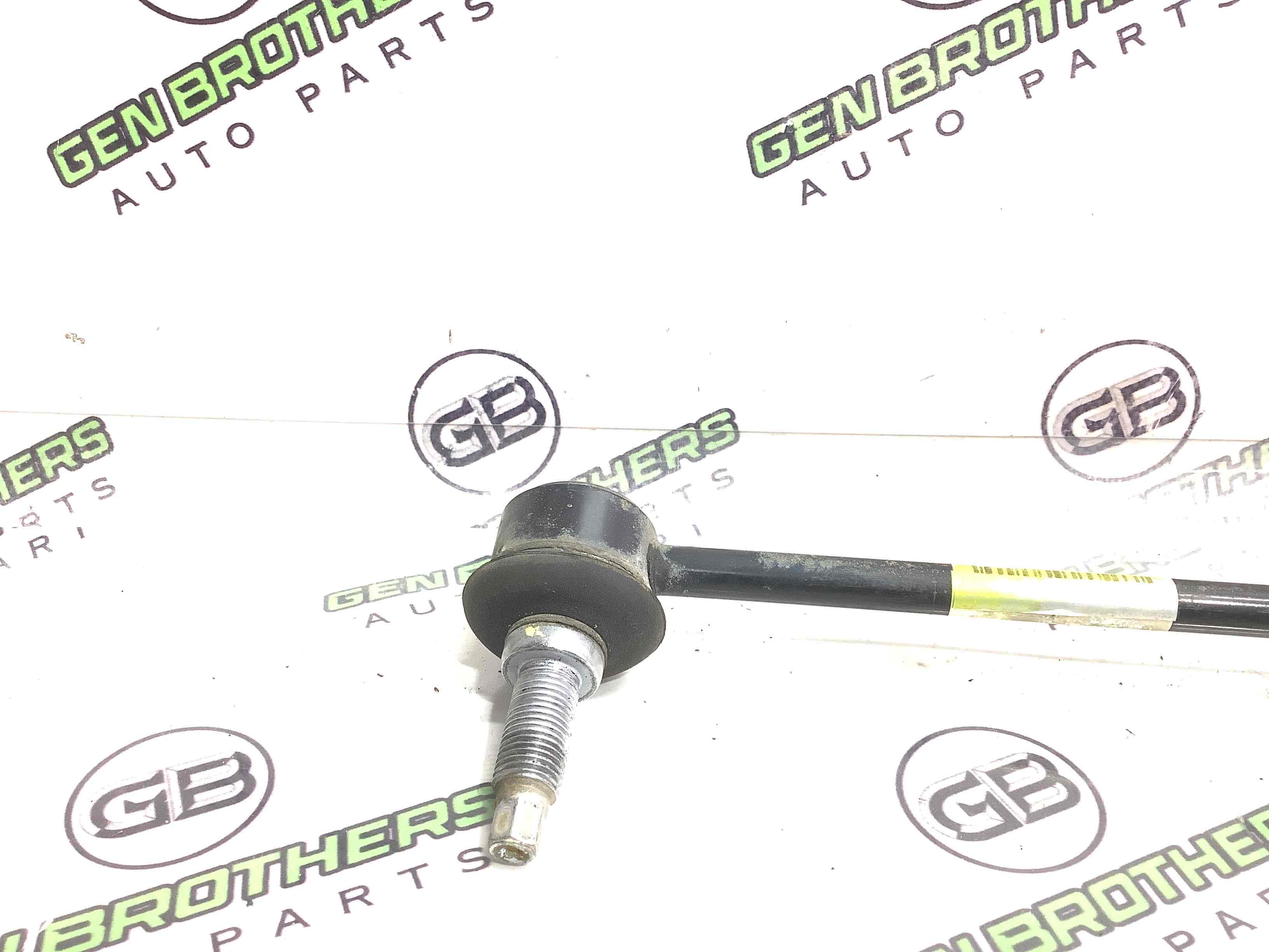 Стійка стабілізатора