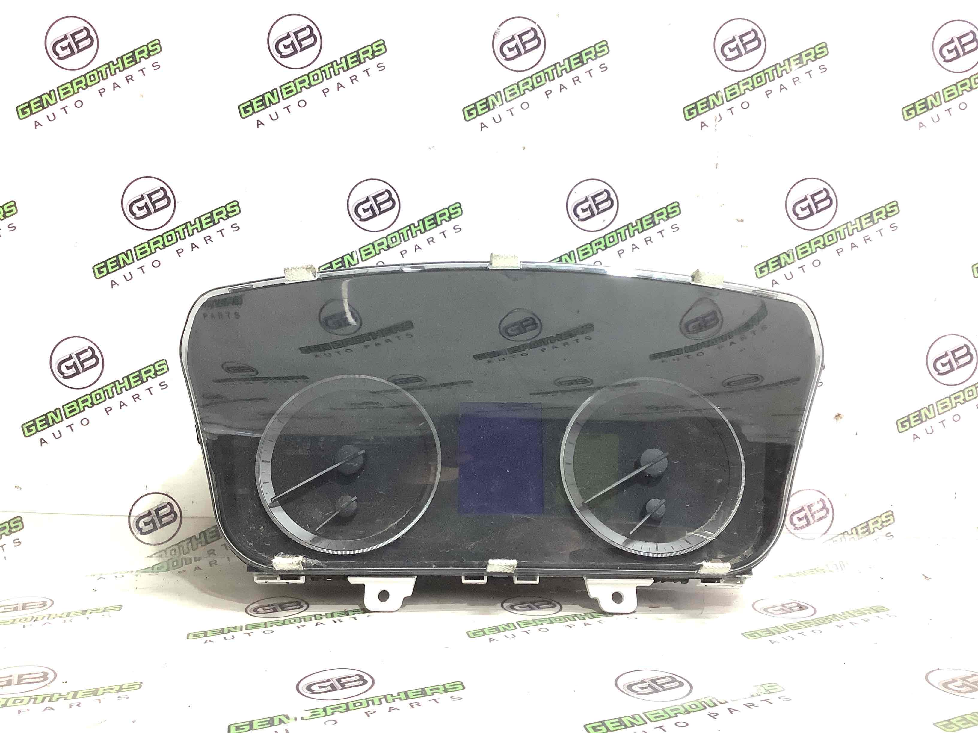 Щиток приладів панель приладів