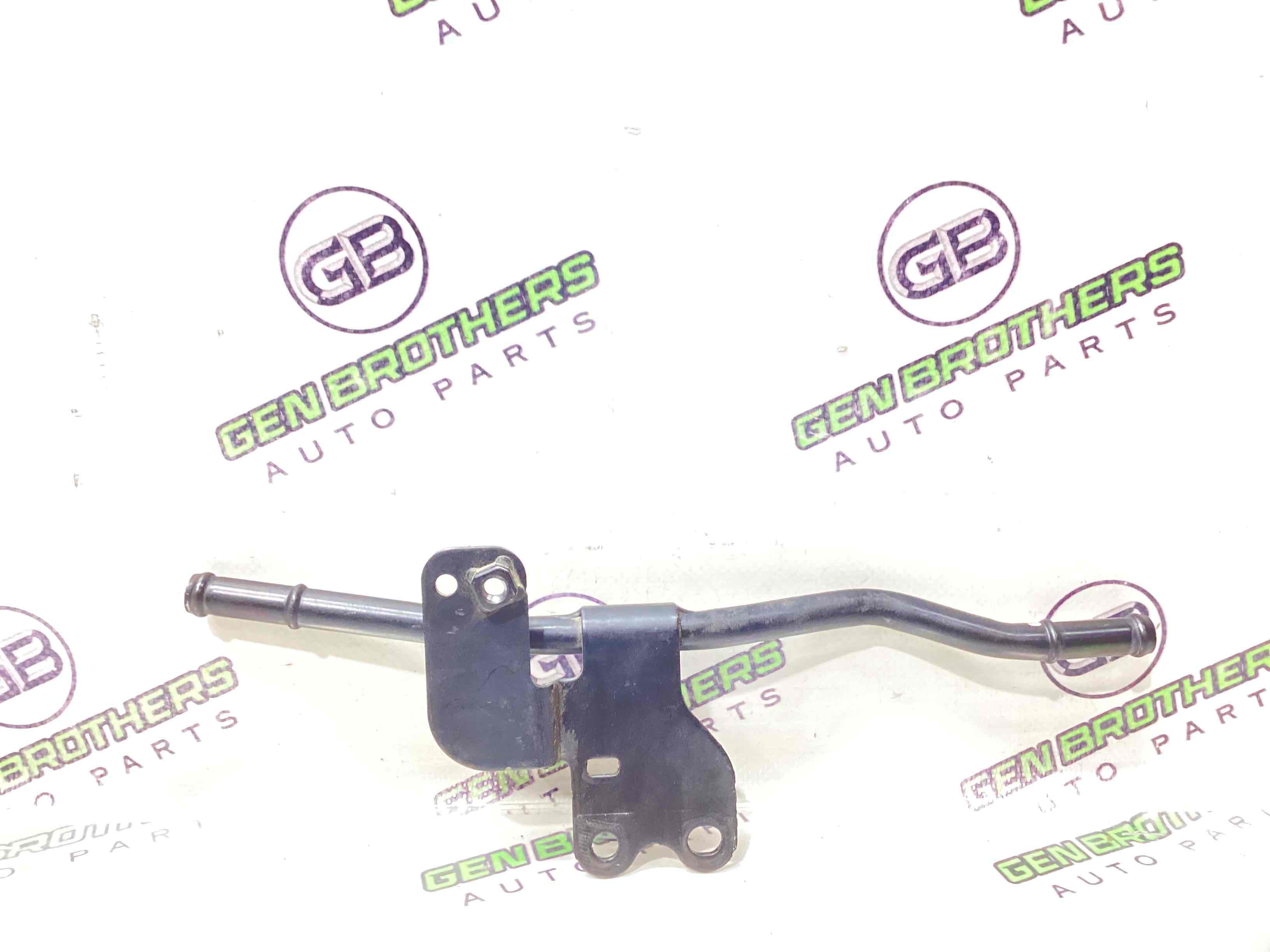 Патрубок трубопровід, шланг