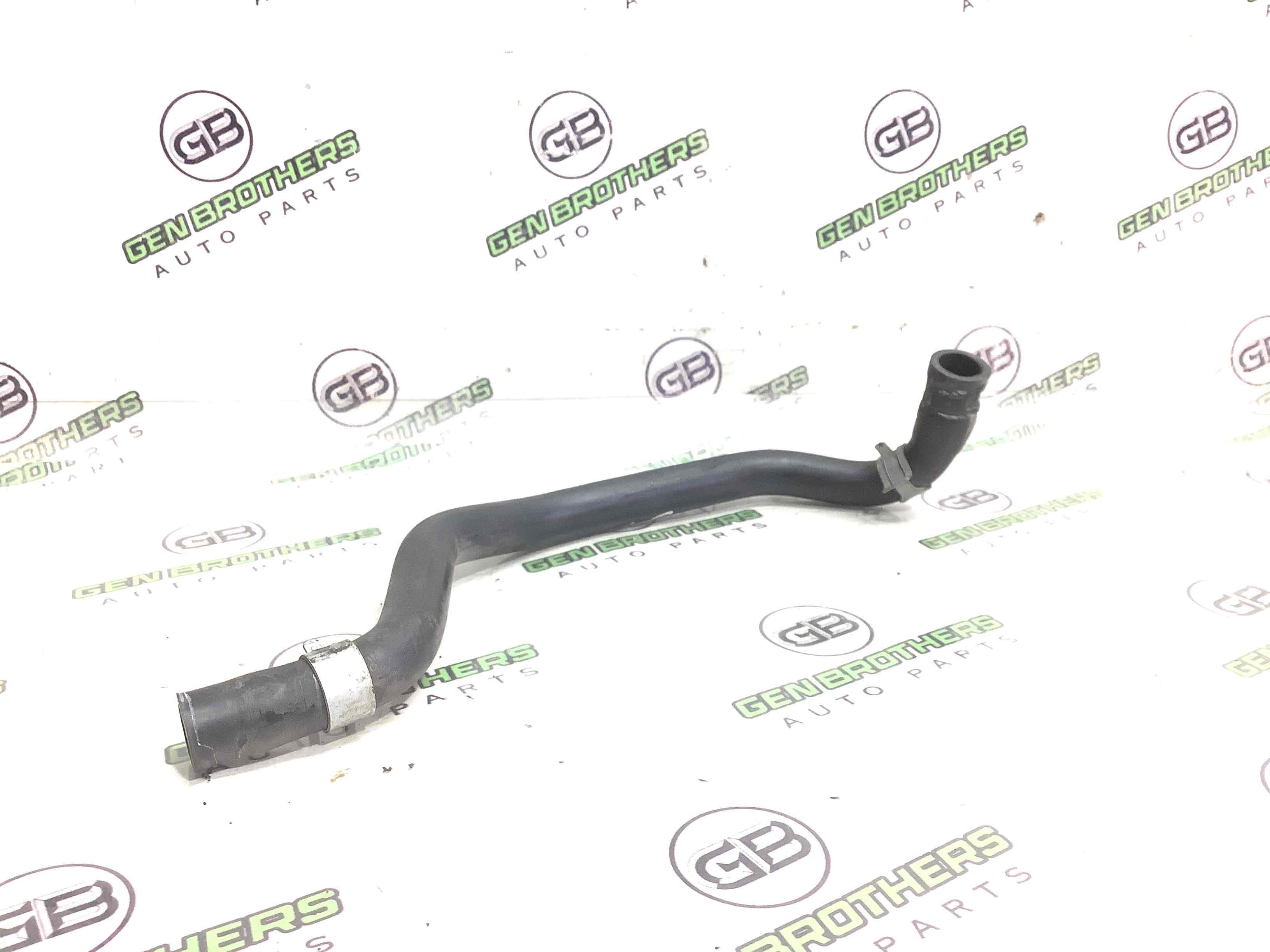 Патрубок трубопровід, шланг