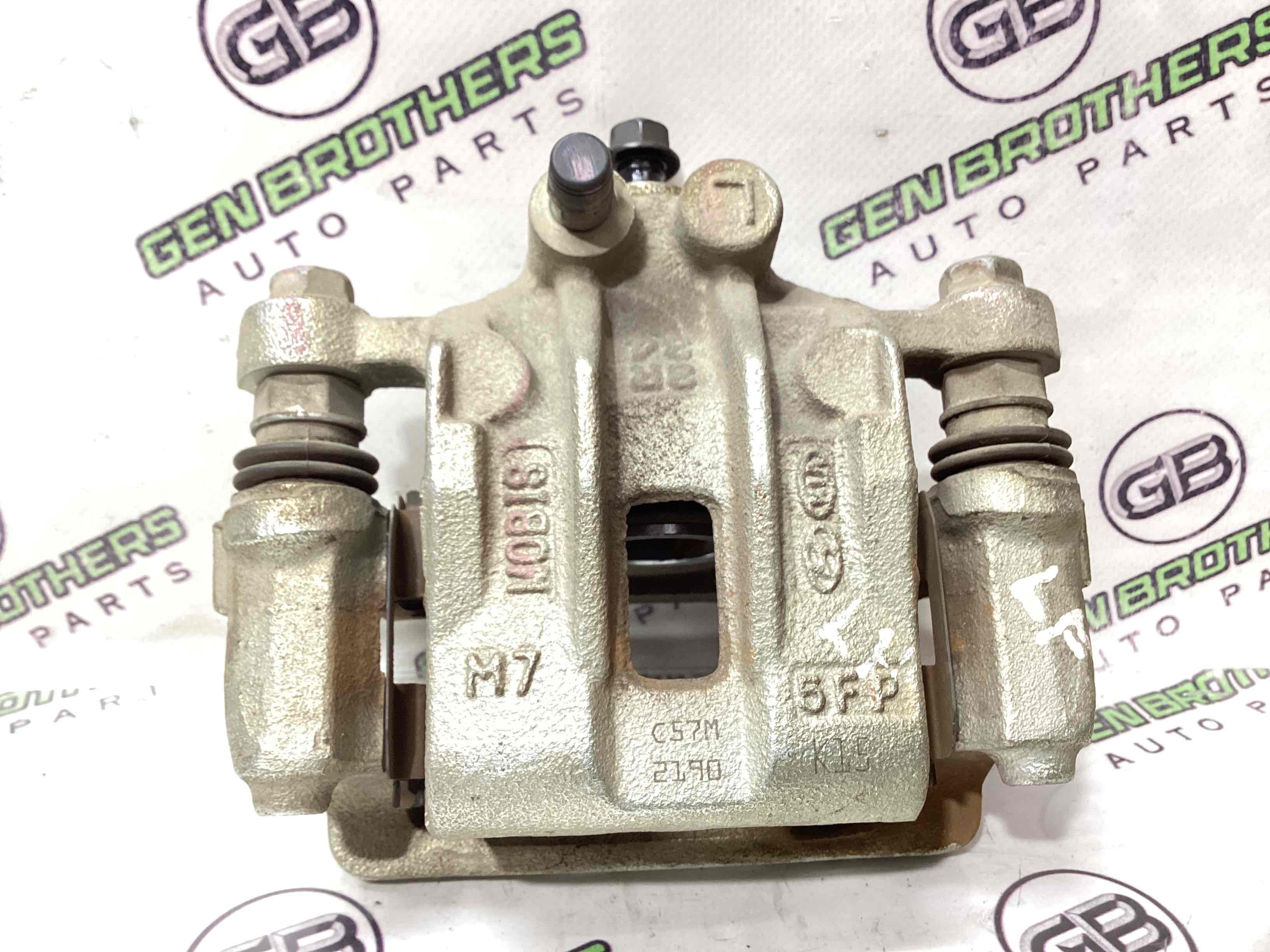 Супорт передній лівий