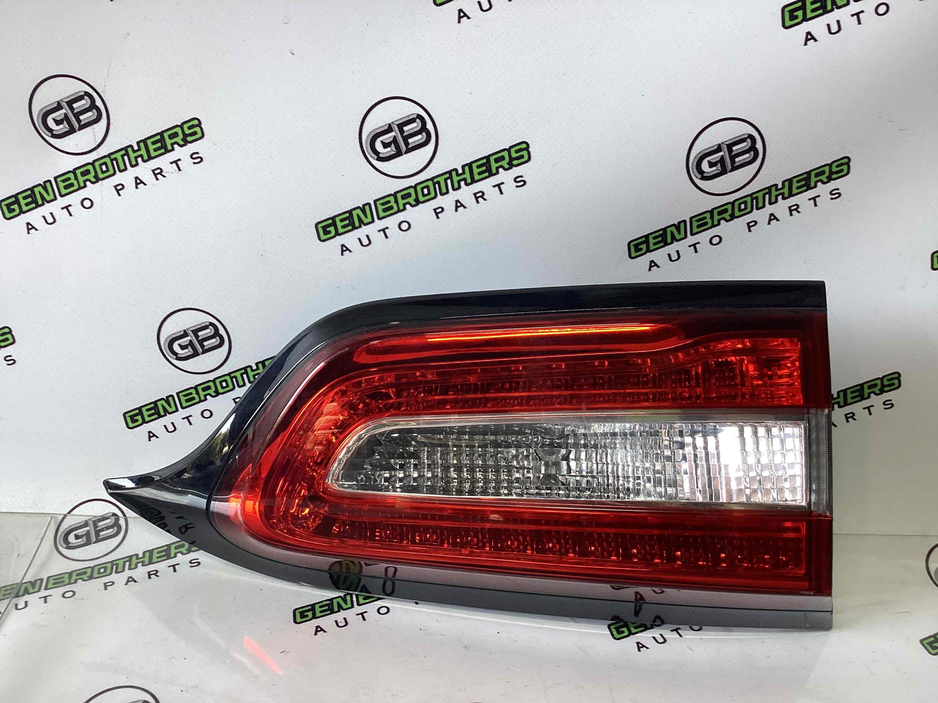 Ліхтар задній лівий